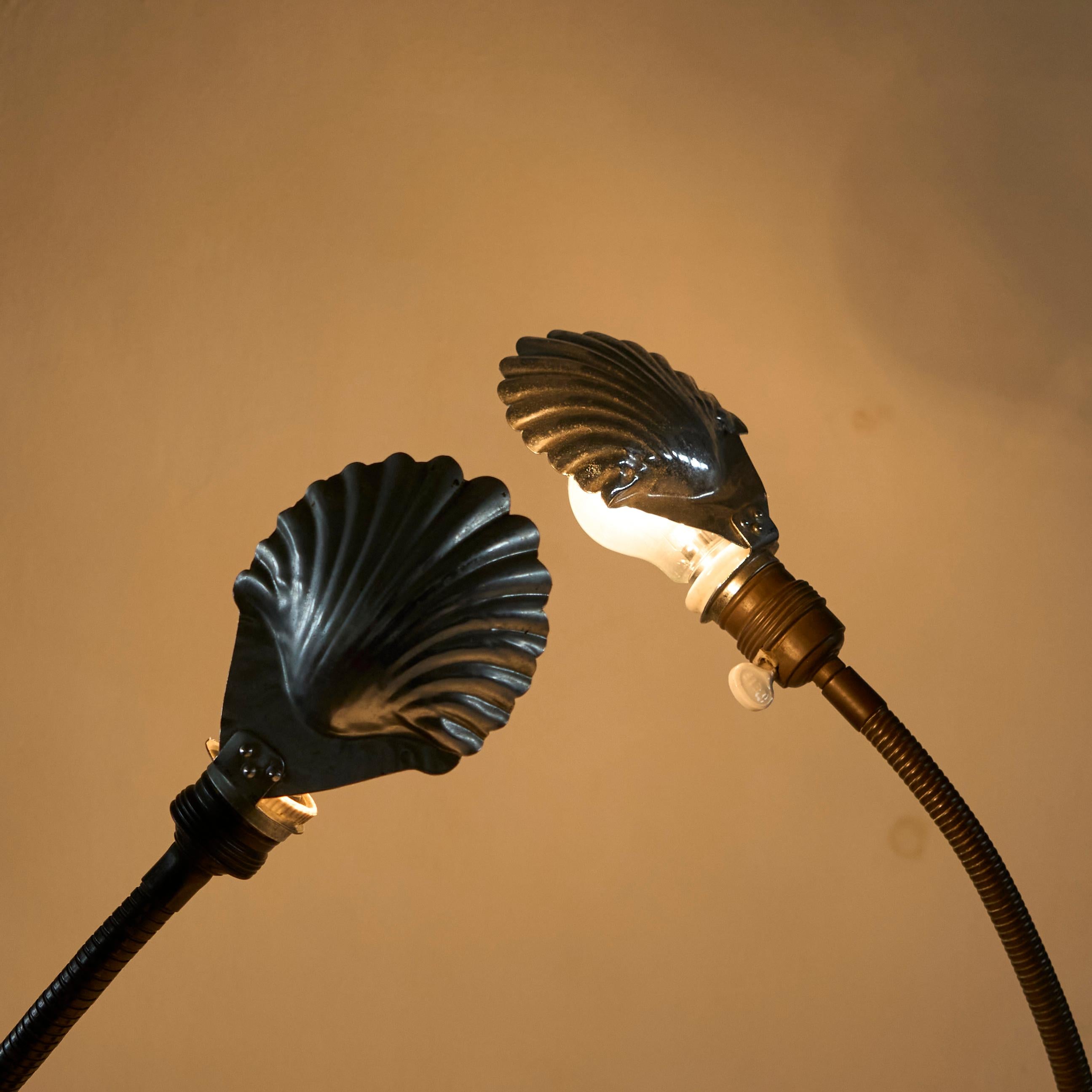 Pair of Elegant Art Deco Shell Shade Table Lamps Belgium 1930s In Good Condition For Sale In Tilburg, NL