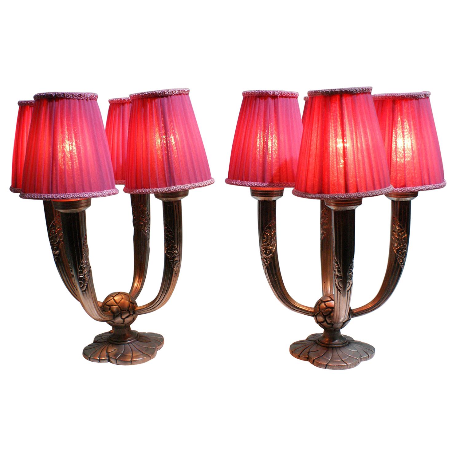 Paar elegante Art-Deco-Tischlampen:: signiert "Limousin" 'Maker'