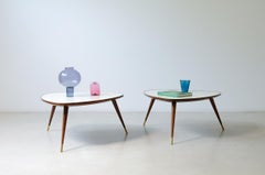 Pair of elegant coffee tables by Officina Antiquatia