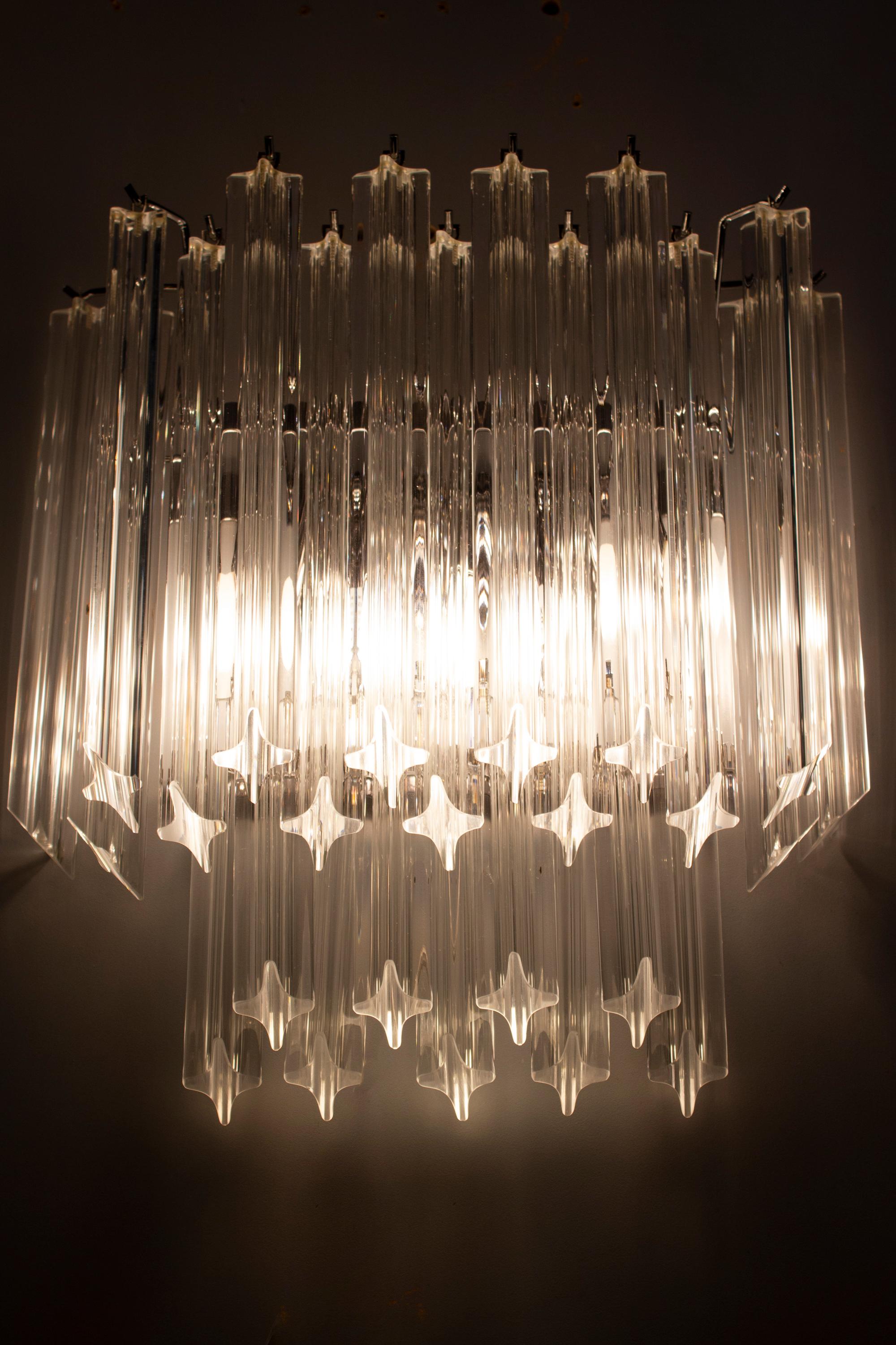 Pair of Elegant Crystal Prism Wall Sconces, 1980 For Sale 1