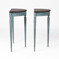 Paire d'élégantes tables console Demi lune, style Gustavien bleu et noir