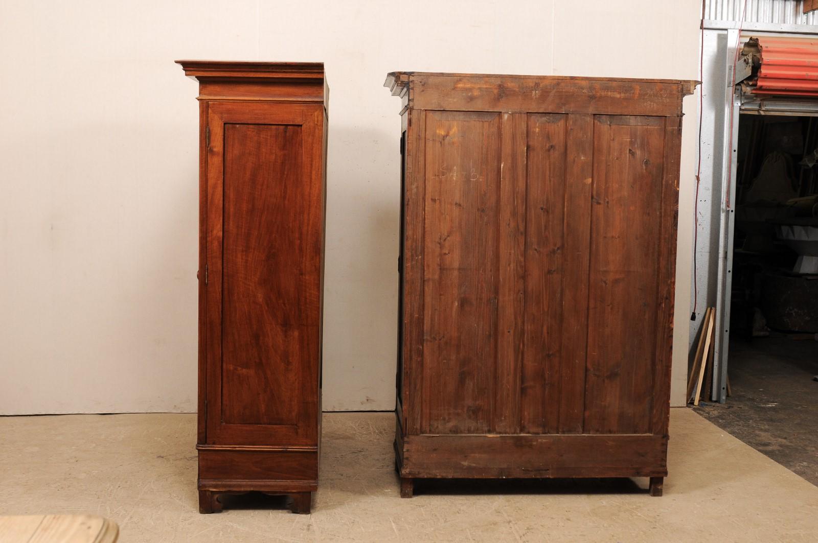 Pair of Elegant Early 20th Century Carved Wood Swedish Art Nouveau Armoires For Sale 2