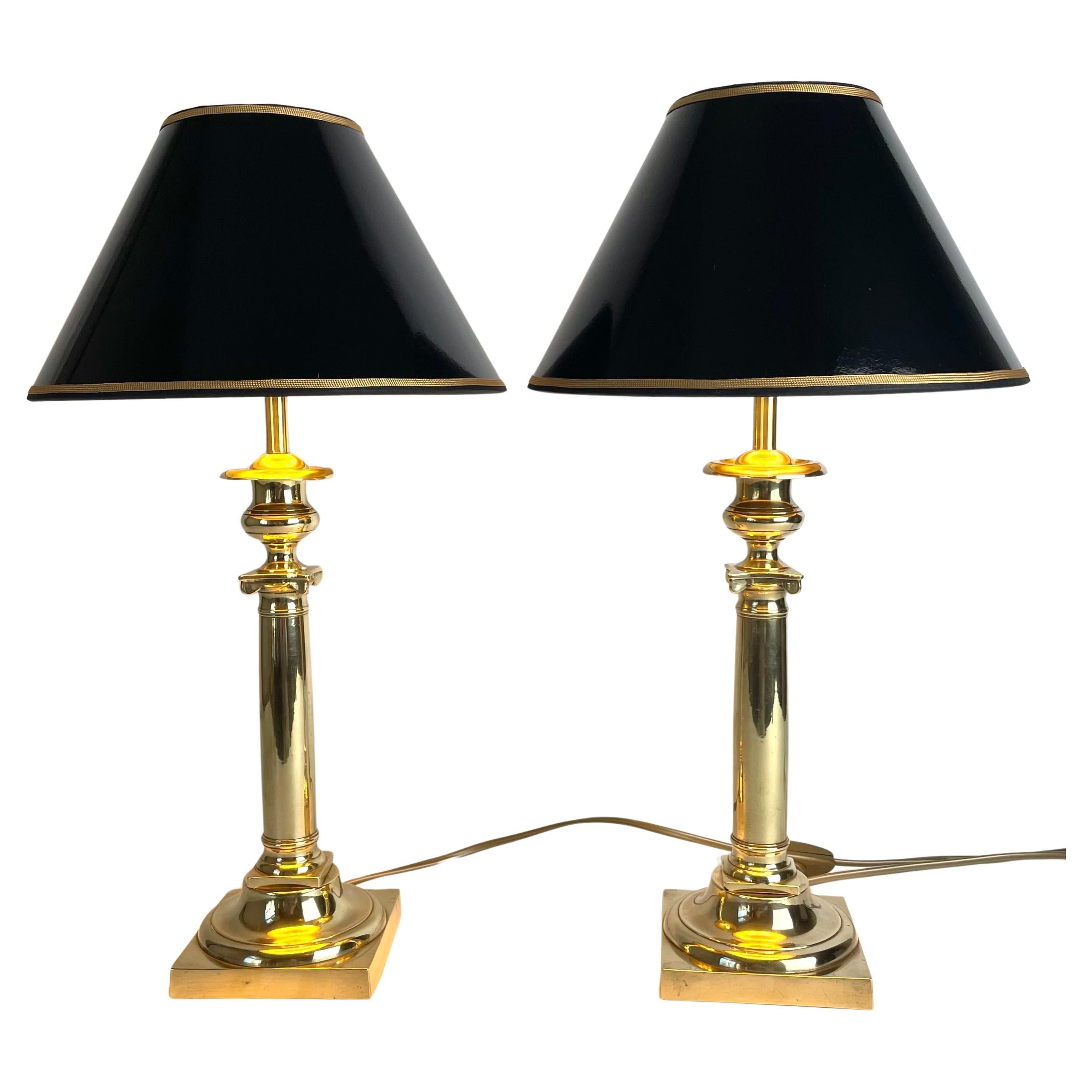 Pair of Elegant Empire Table Lamps in Bronze. Early 19th Century