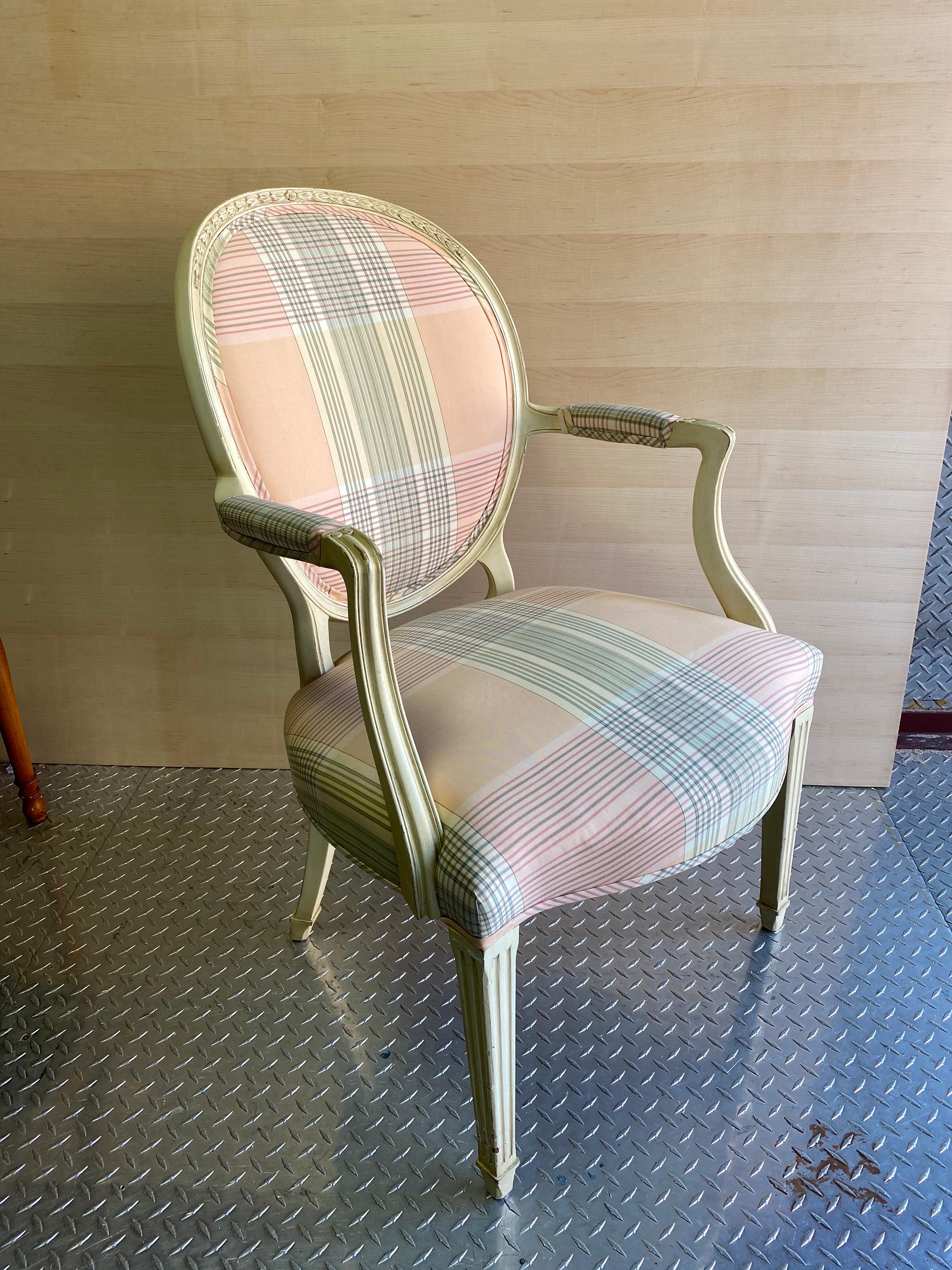 Chic Pair of Elegant Fine French Fauteuils in soft pink & mint upholstery   For Sale 3