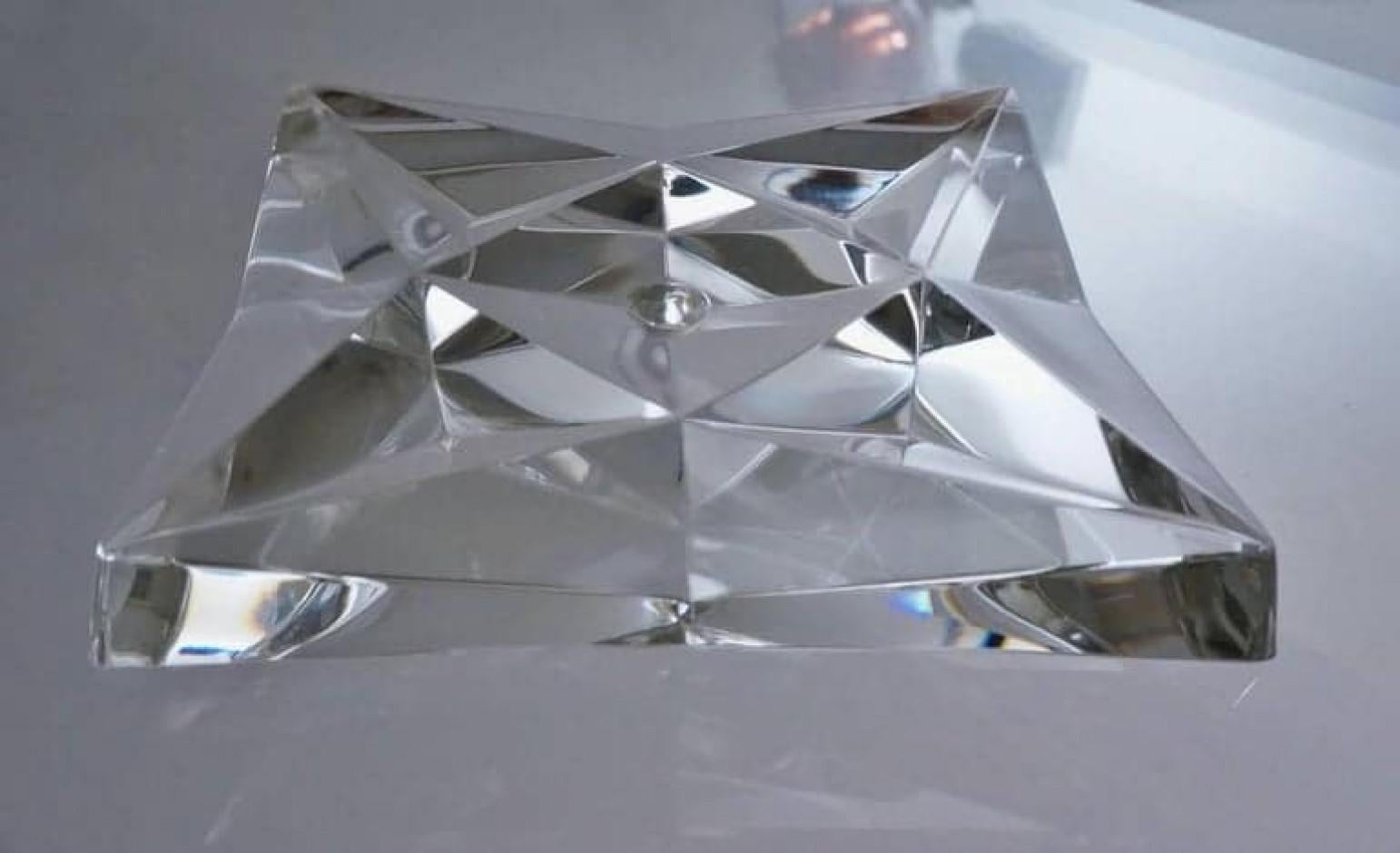 Pair of Elegant Fine Modern Kinkeldey Chandeliers, 1970 In condizioni buone in vendita a Rijssen, NL