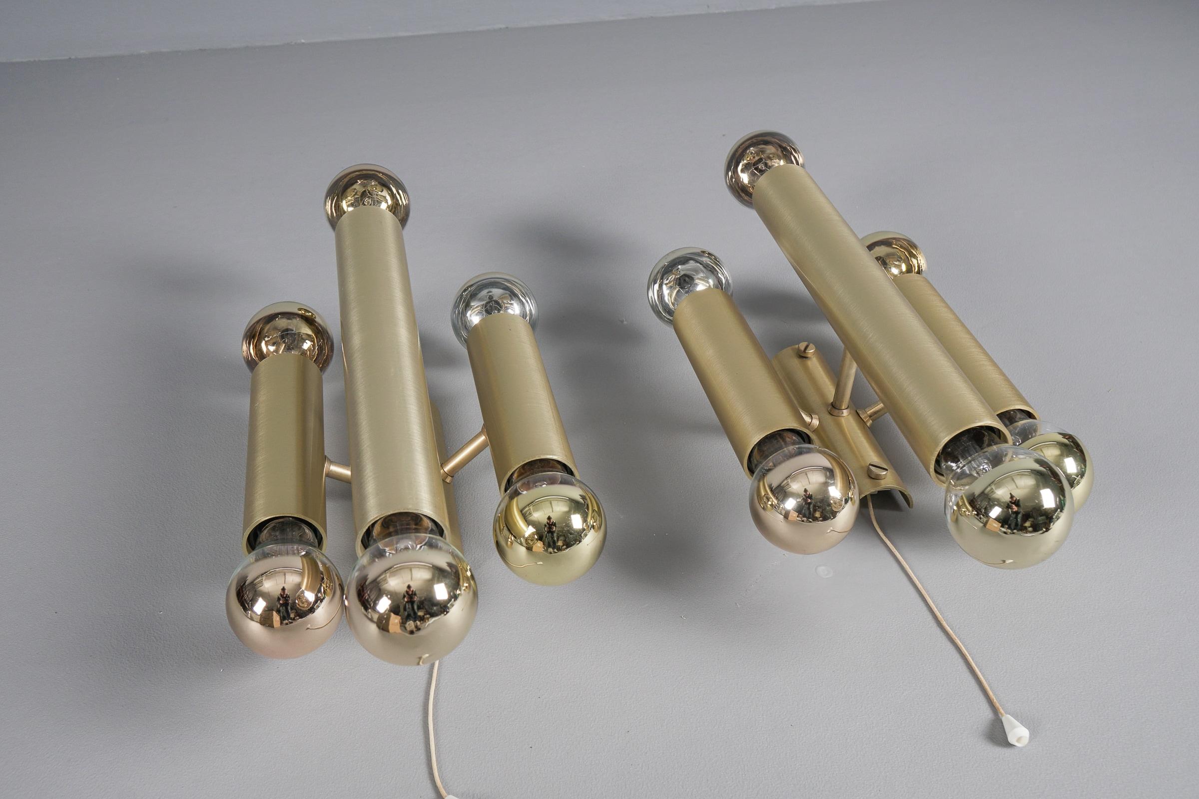 Pair of Elegant Golden Wall Lamps with Six Lights In Good Condition For Sale In Nürnberg, Bayern