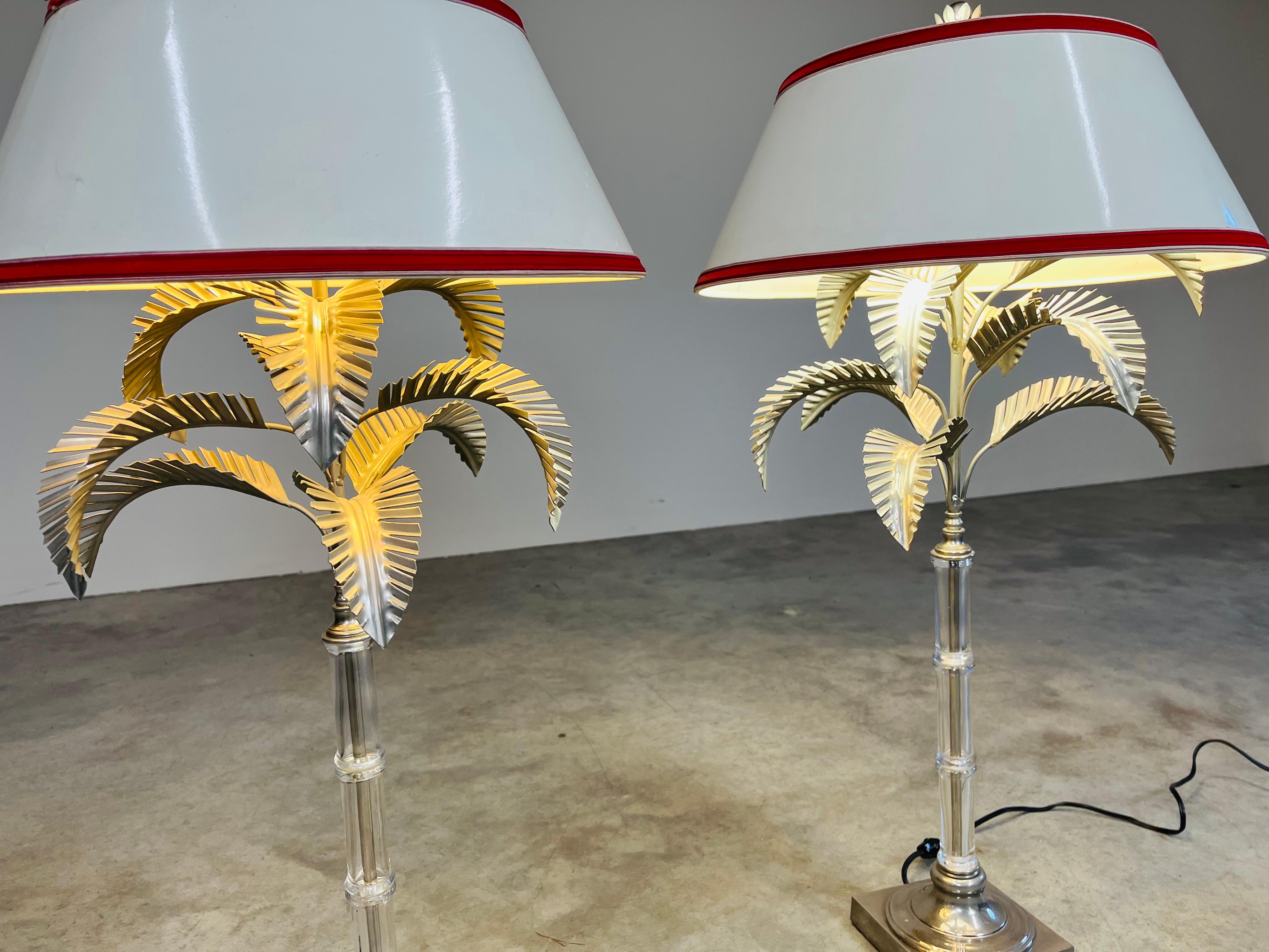 American Pair of Elegant Hollywood Regency Glass Bamboo & Palm Lamps by Chapman c. 1970 For Sale