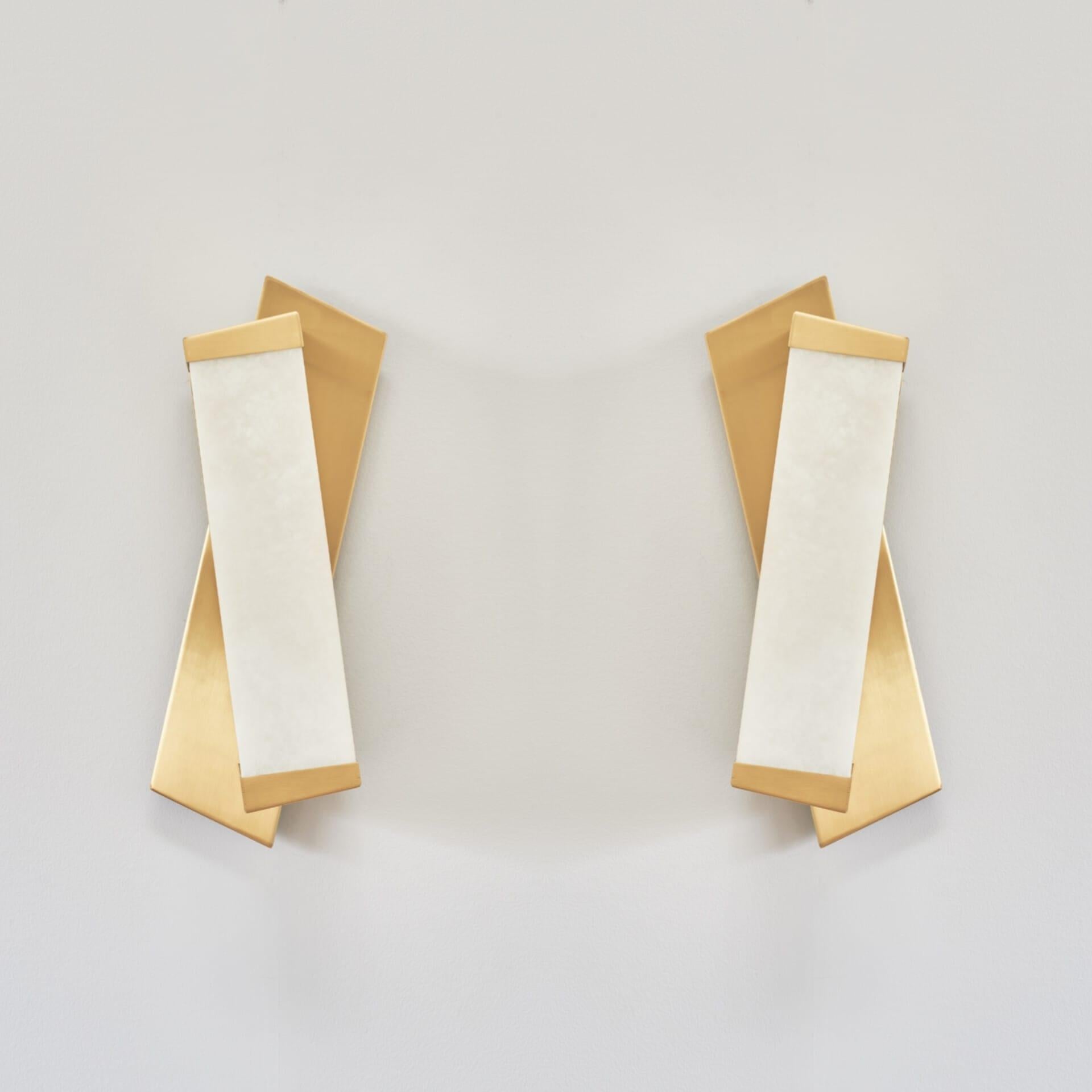 Pair of Elegant Italian Bespoke wall sconce 