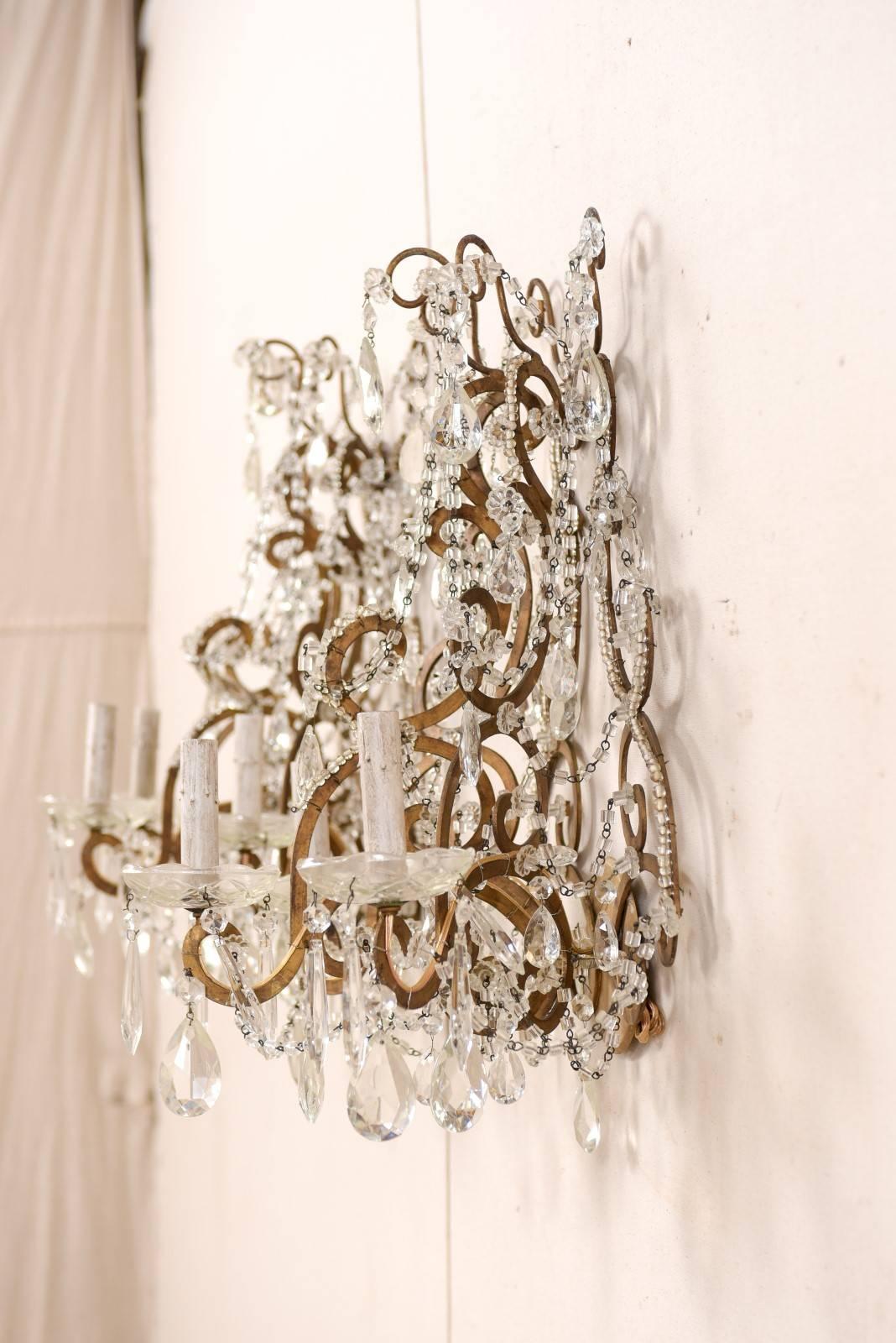 Pair of Elegant Italian Crystal and Gilded Metal Sconces, Mid-20th Century 1