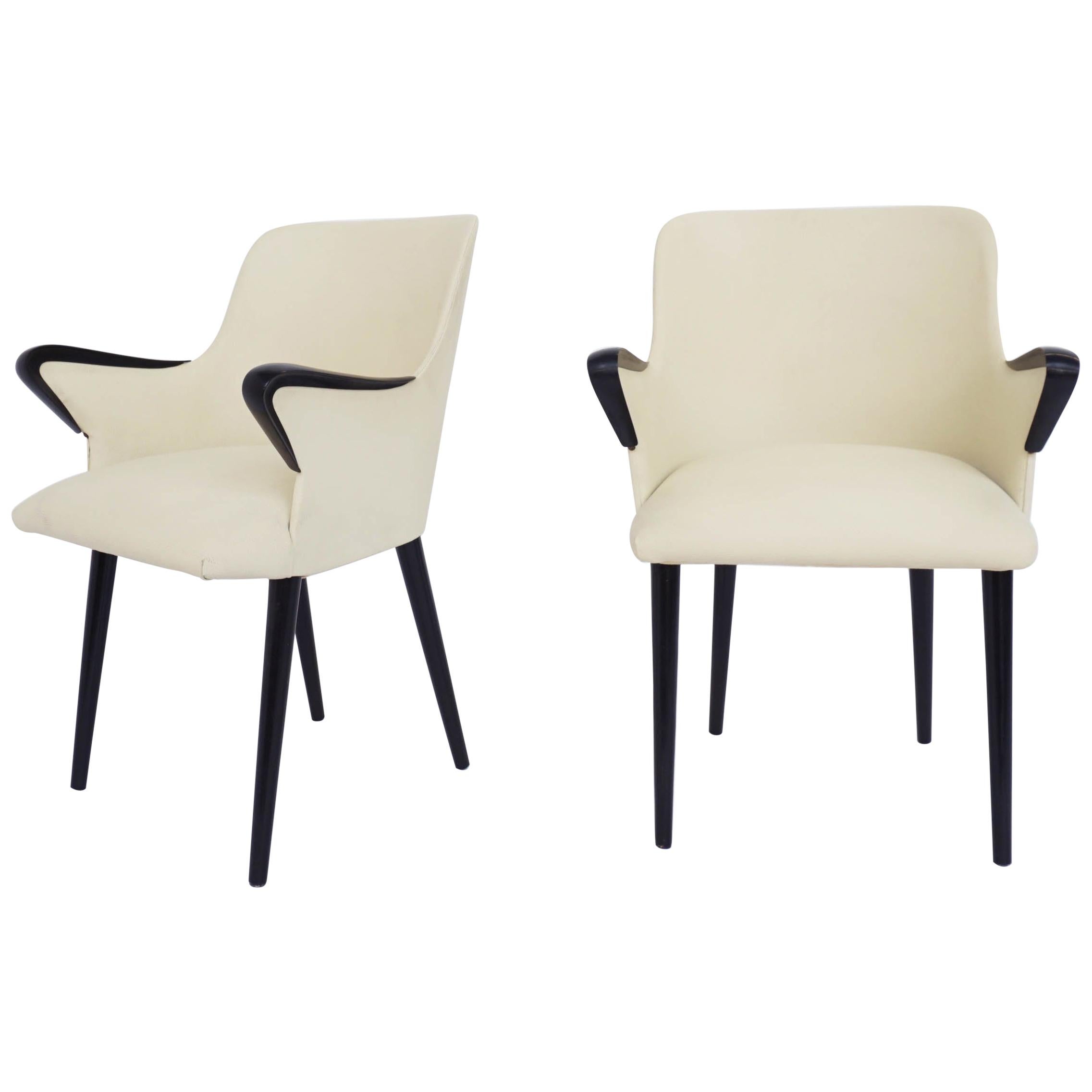 Pair of Elegant Rare small Armchairs by Osvaldo Borsani for Tecno, 1954, Italy For Sale