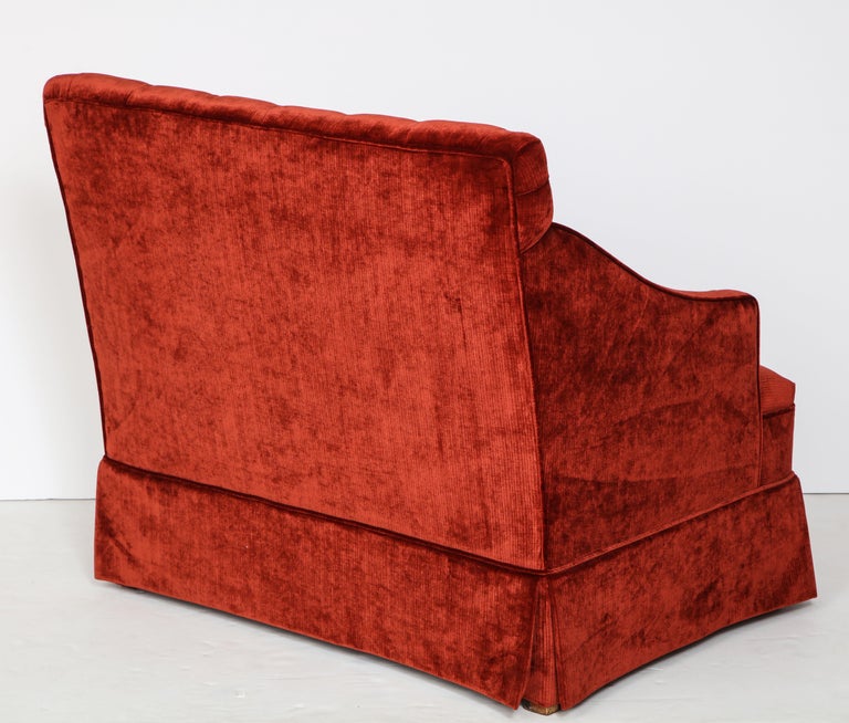 Pair of Elegant Tufted High Back Settees For Sale at 1stDibs