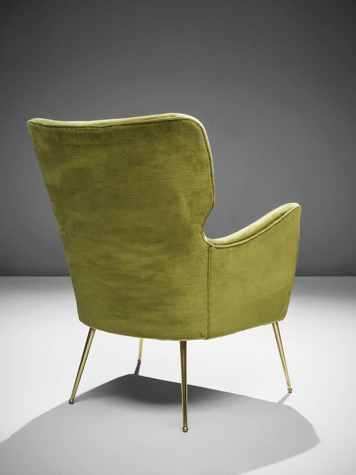 Mid-20th Century Pair of Elegant Wingback Chairs in Original Green Velvet