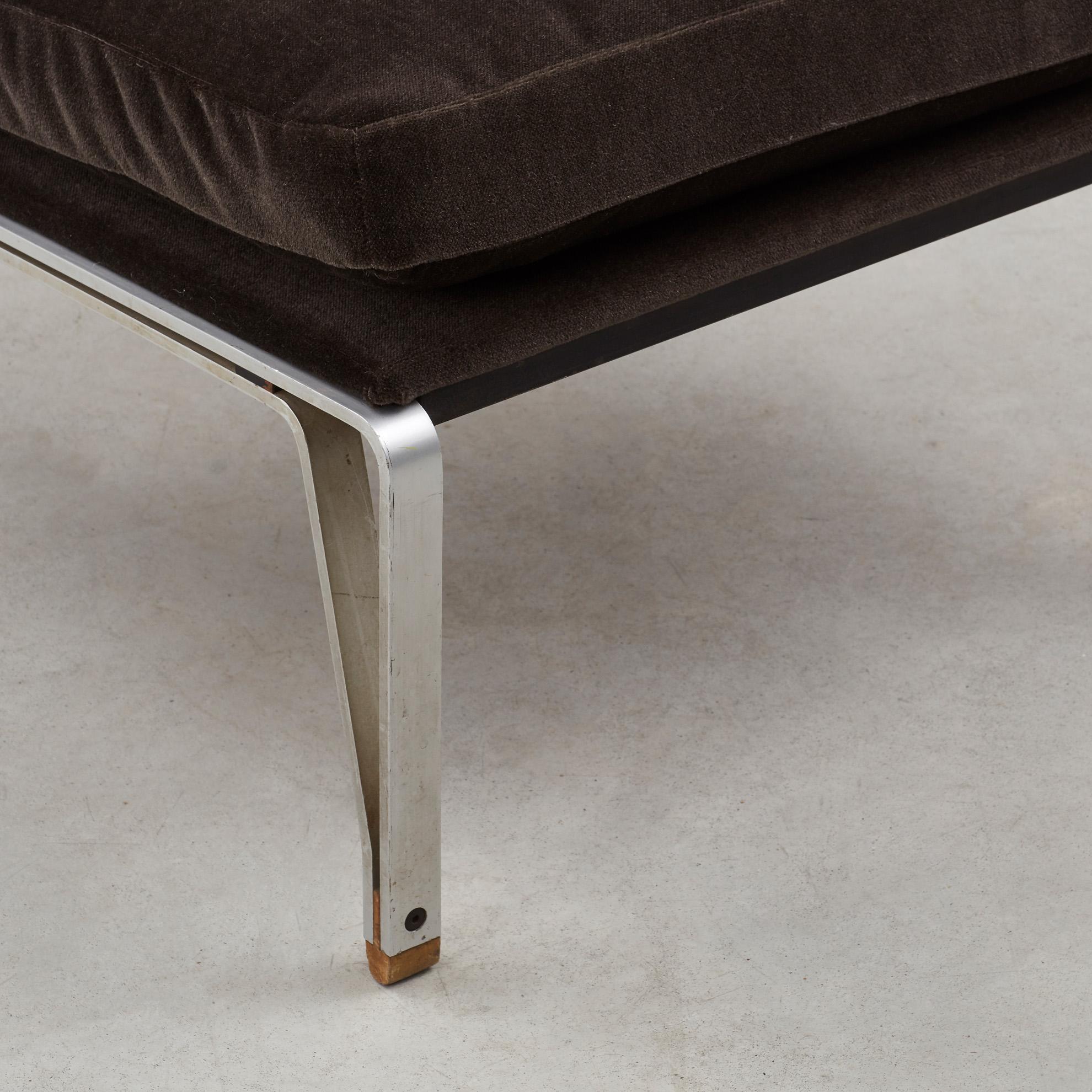 Paar Eleonora Peduzzi Riva mod '867' Sessel- Italien, 1950er Jahre im Angebot 6