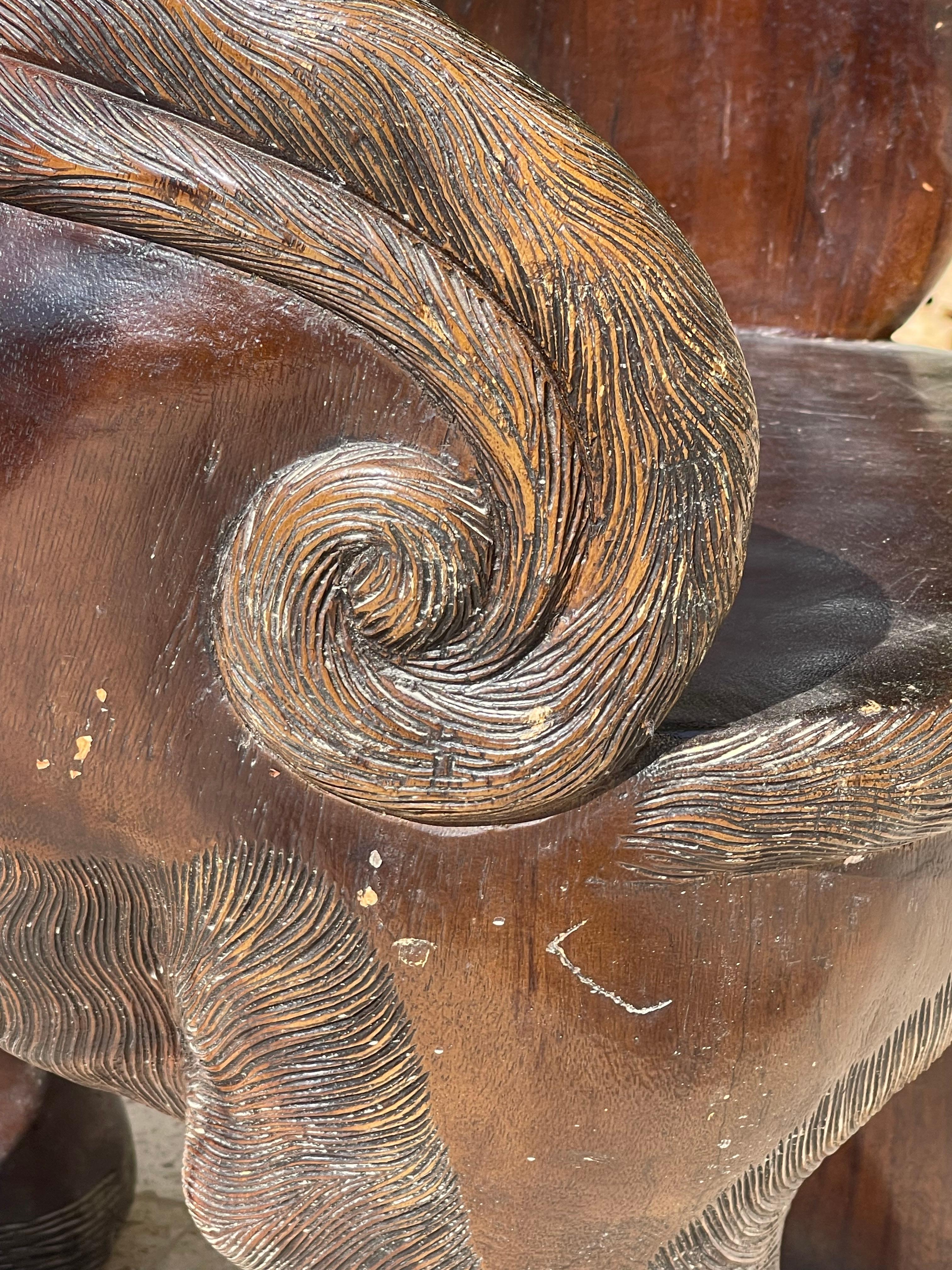 Coppia di poltrone a forma di elefante in vendita 14