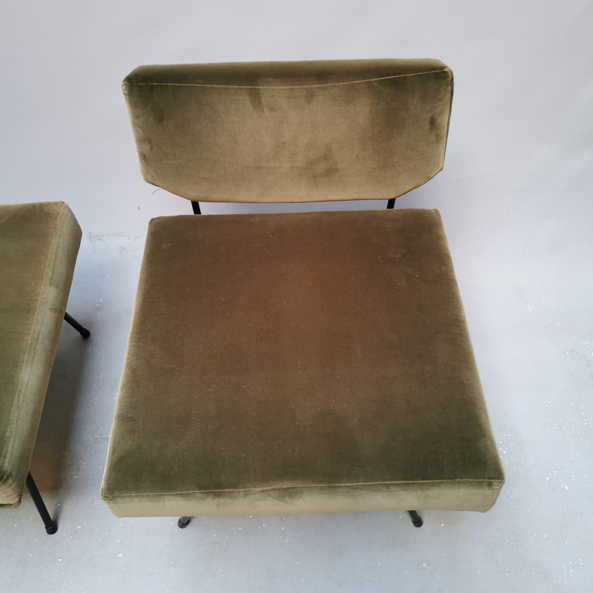 Pair of Elettra Chair in green velvet by BBPR for Arflex For Sale 2