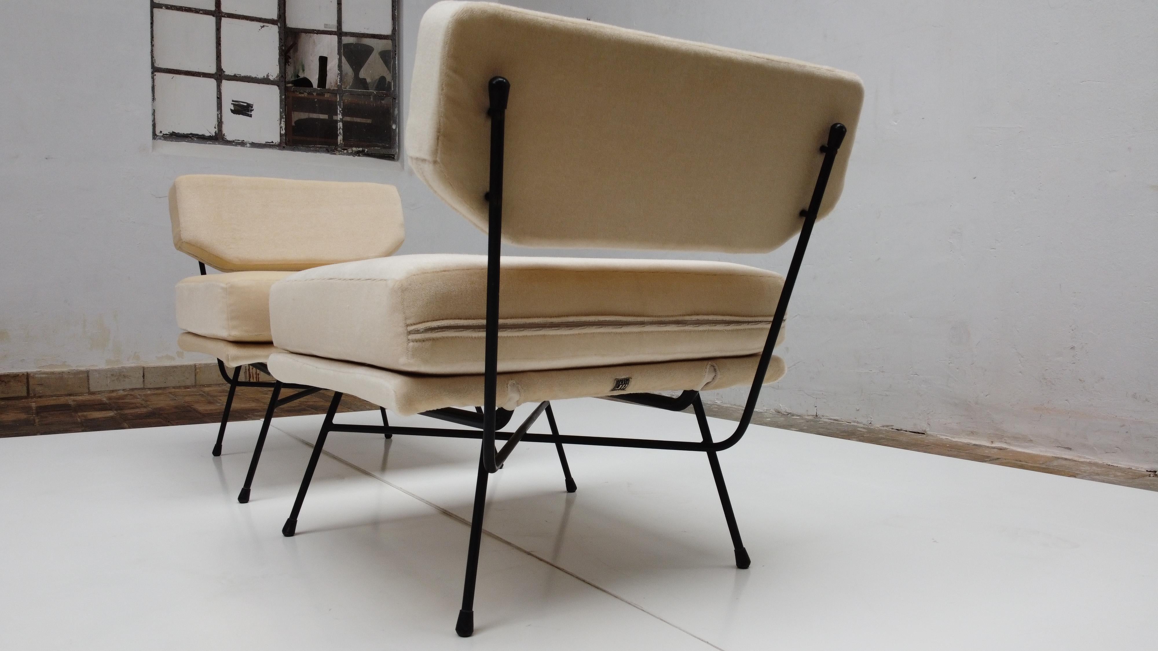 Pair of 'Elettra' Lounge Chairs by BBPR, Arflex, Italy 1953, Compasso D'Oro 1954 In Good Condition For Sale In bergen op zoom, NL