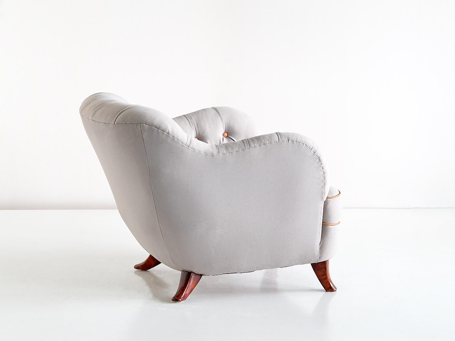 Paire de fauteuils Elias Svedberg pour Nordiska Kompaniet, Suède, années 1940 en vente 3