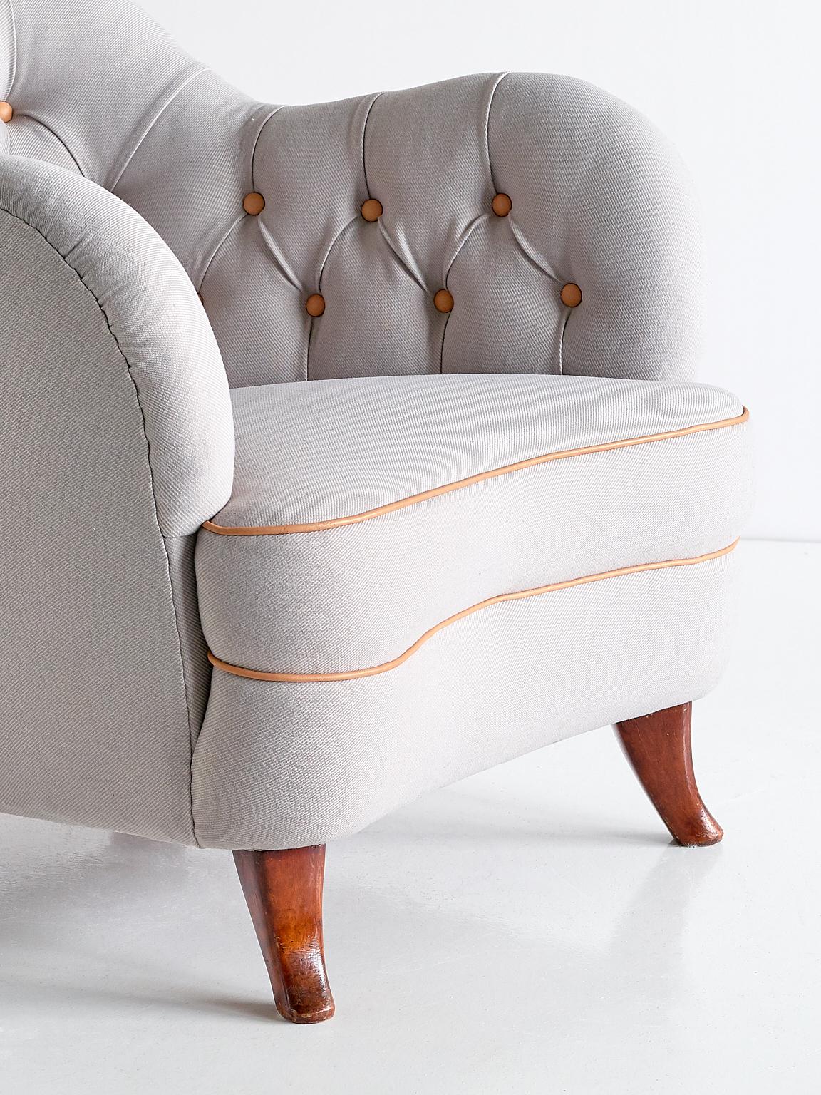 Pair of Elias Svedberg Armchairs for Nordiska Kompaniet, Sweden, 1940s In Good Condition In The Hague, NL