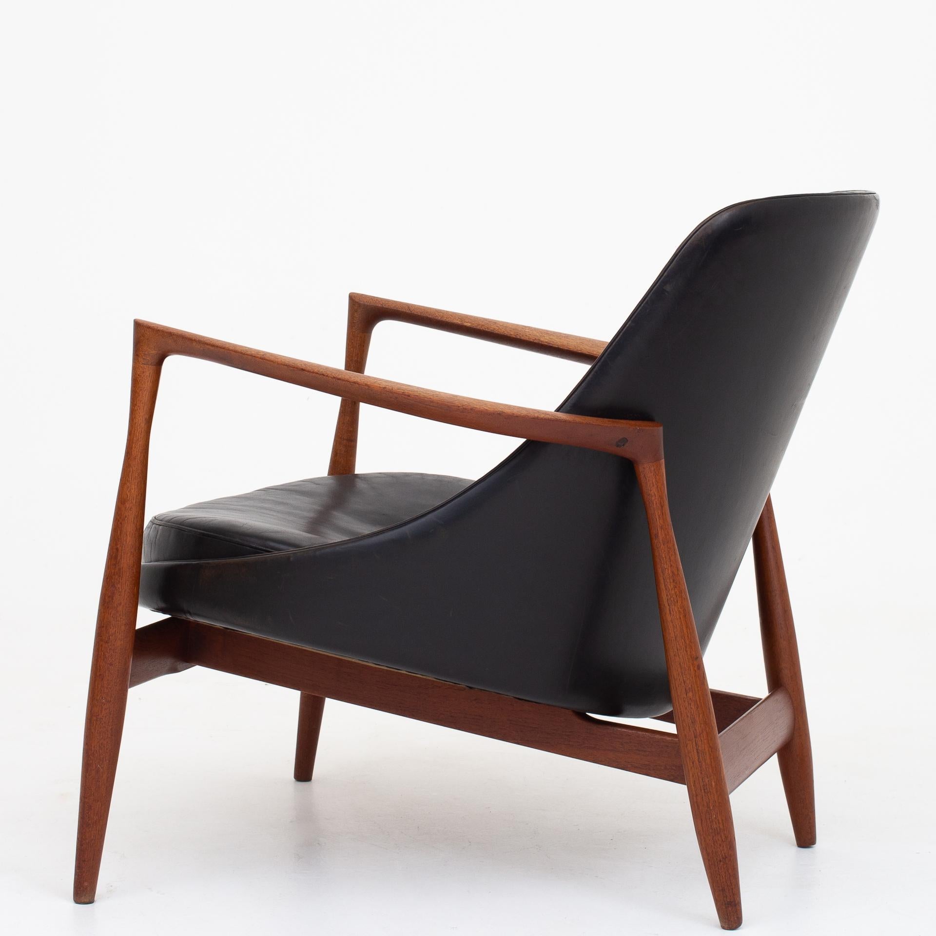 Scandinavian Modern Pair of Elizabeth Chairs by Ib Kofod Larsen