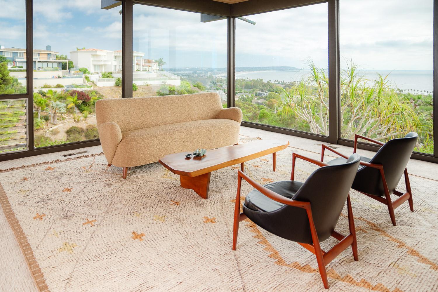 Metà XX secolo Coppia di sedie lounge 