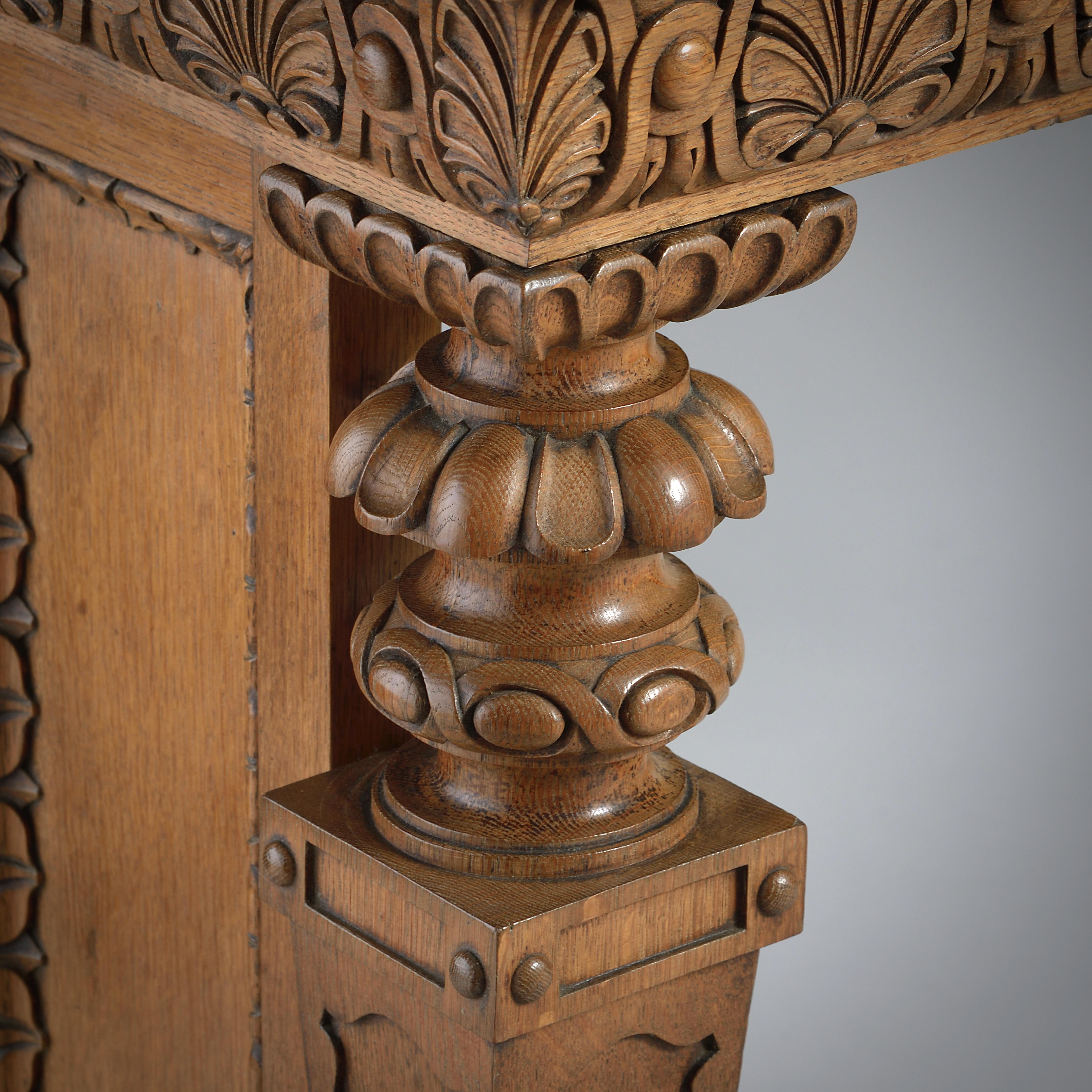 Pair of Elizabethan-Revival Oak Side Tables For Sale 2