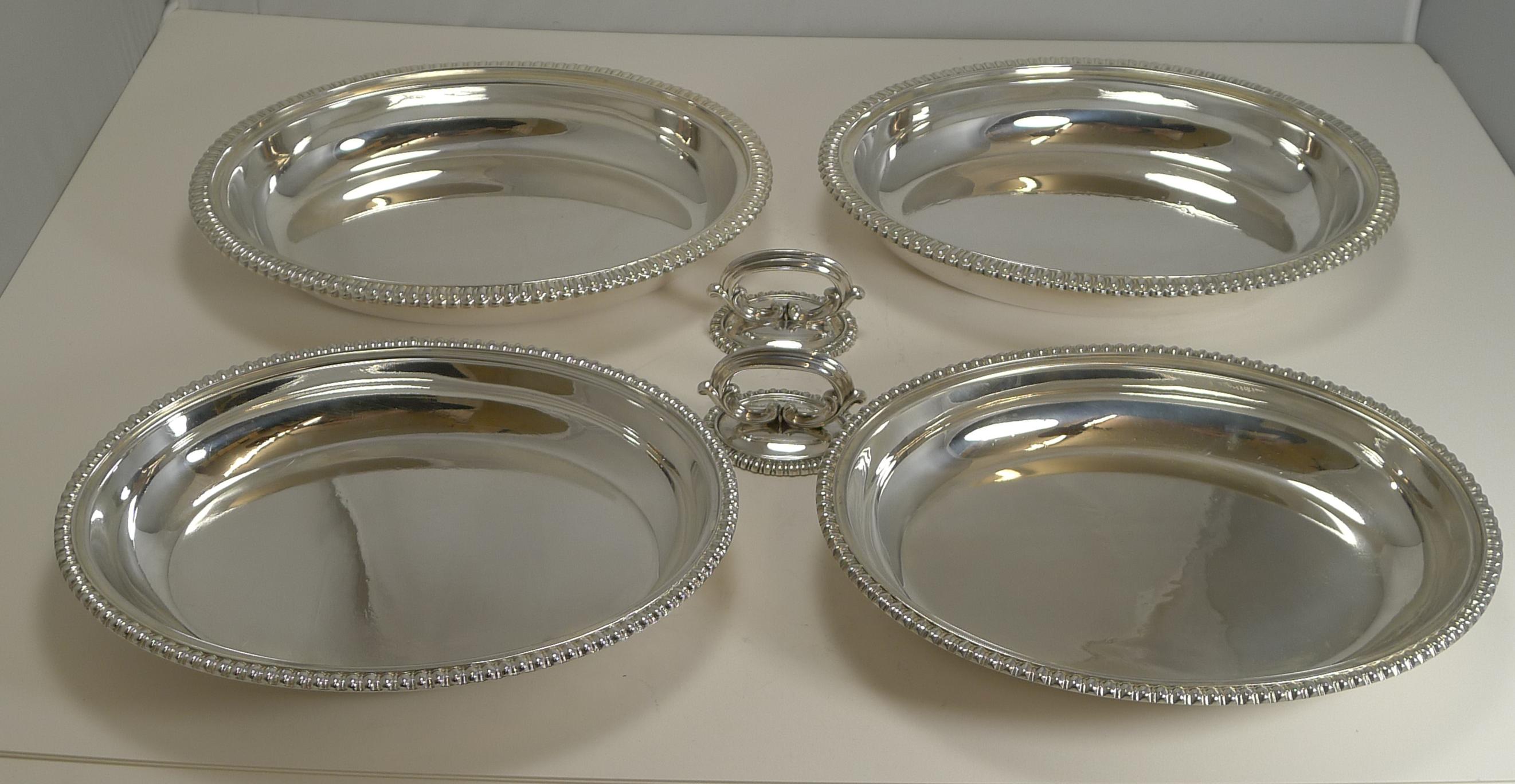 Pair of Elkington Silver Plated Entree/Serving Dishes, 1884 In Good Condition In Bath, GB