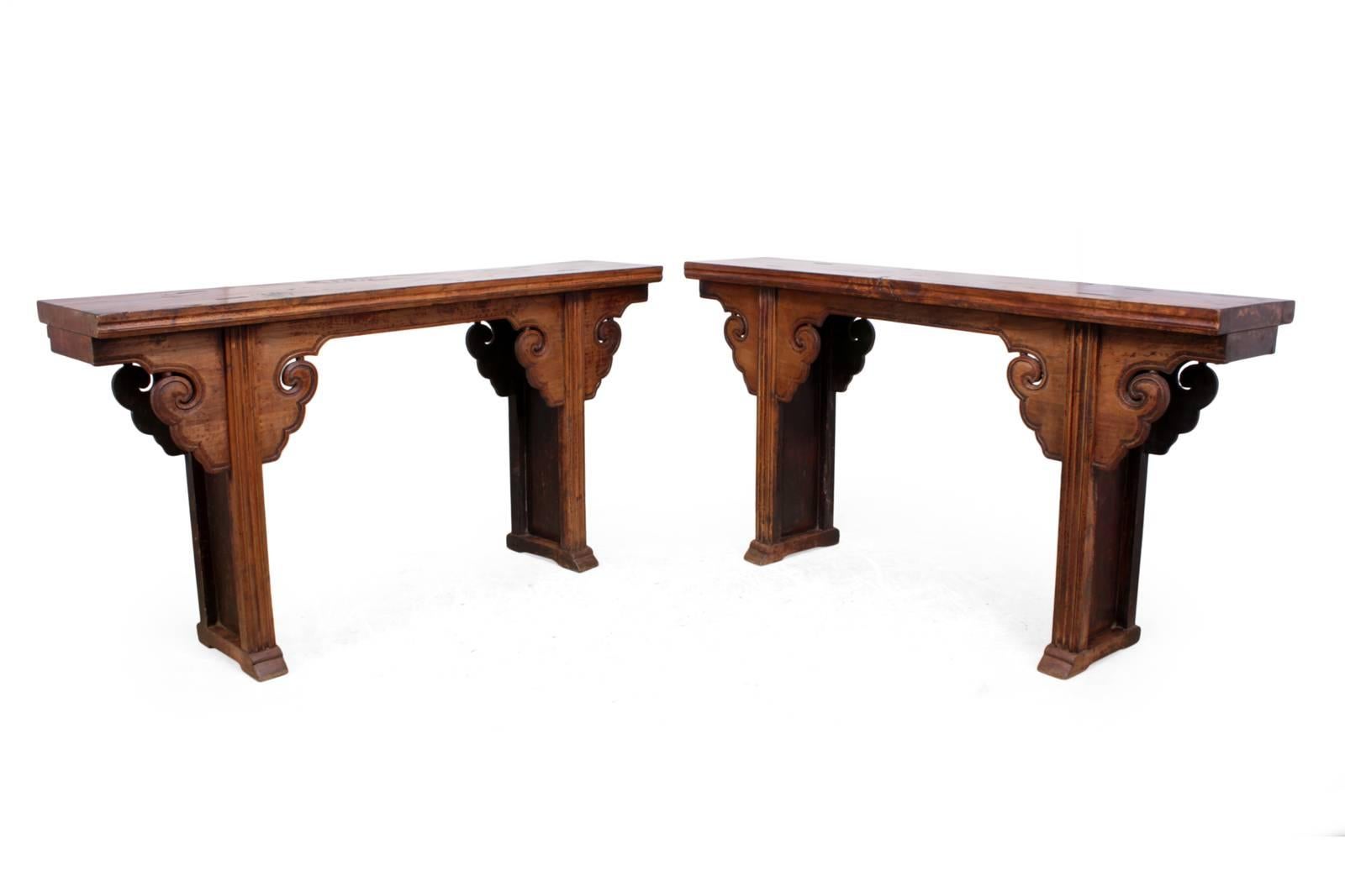 Pair of Elm Alter Tables from Northern China, circa 1820 In Excellent Condition In Paddock Wood, Kent