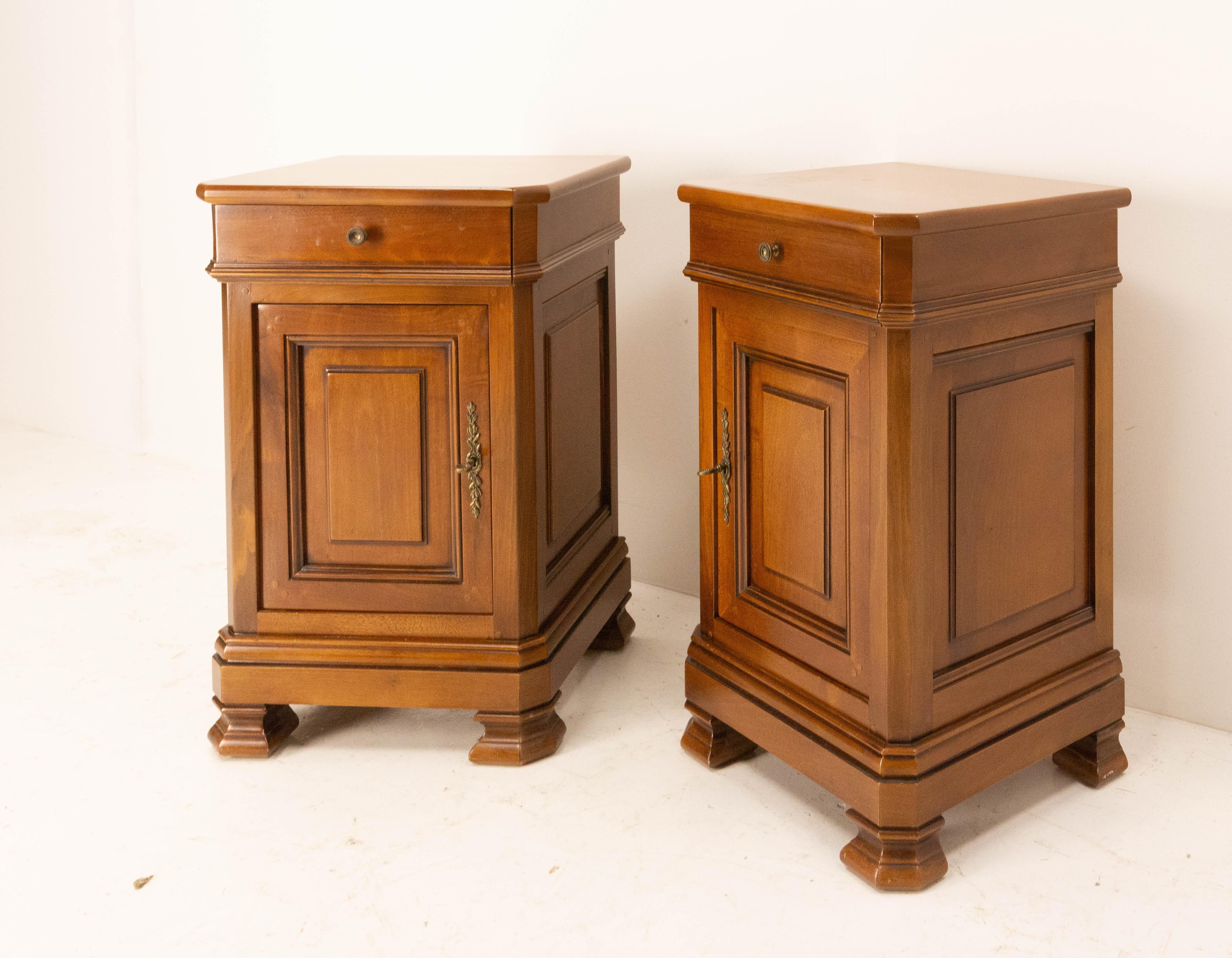 Pair of Elm Nightstands Side Cabinets Bedside Tables Louis Philippe st., French In Good Condition In Labrit, Landes