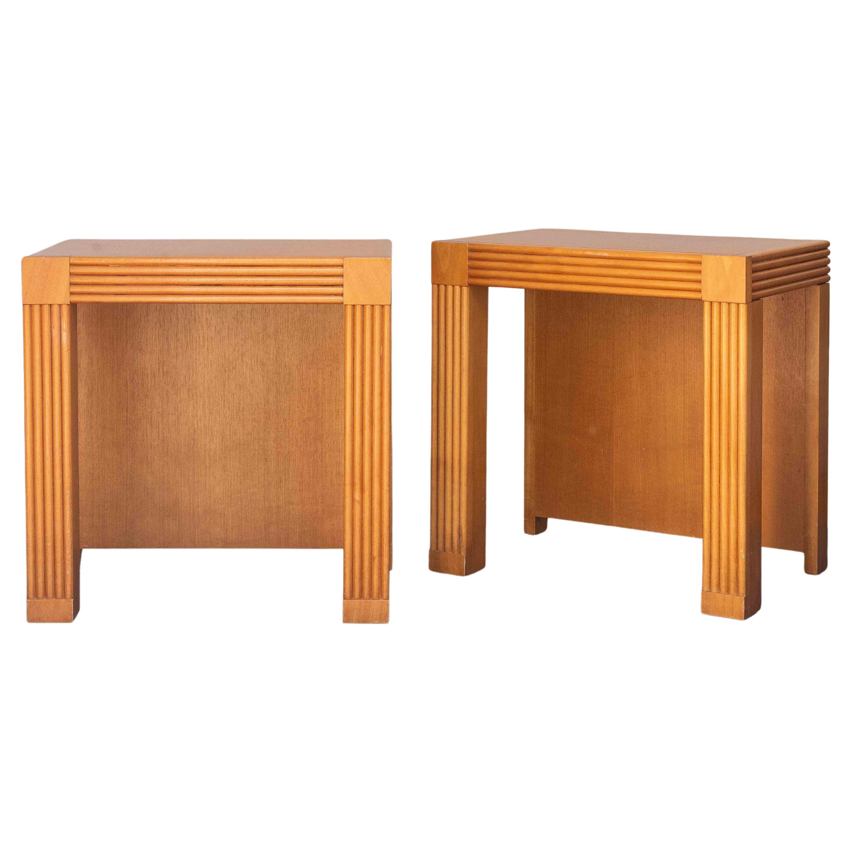 What is the difference between a nightstand and a night table?