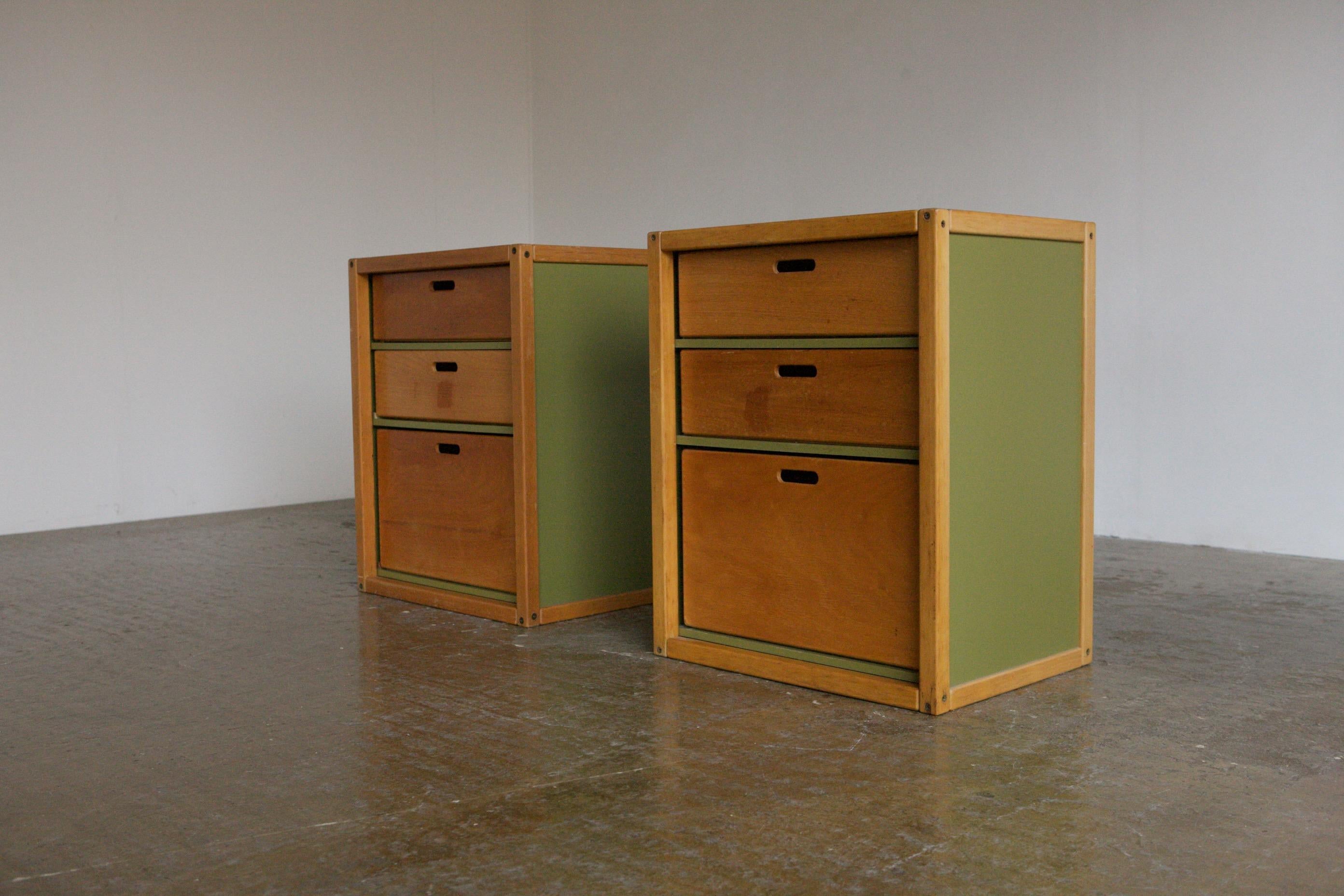 Pair of Elmar Flötotto Chest of Drawers In Good Condition For Sale In London, GB