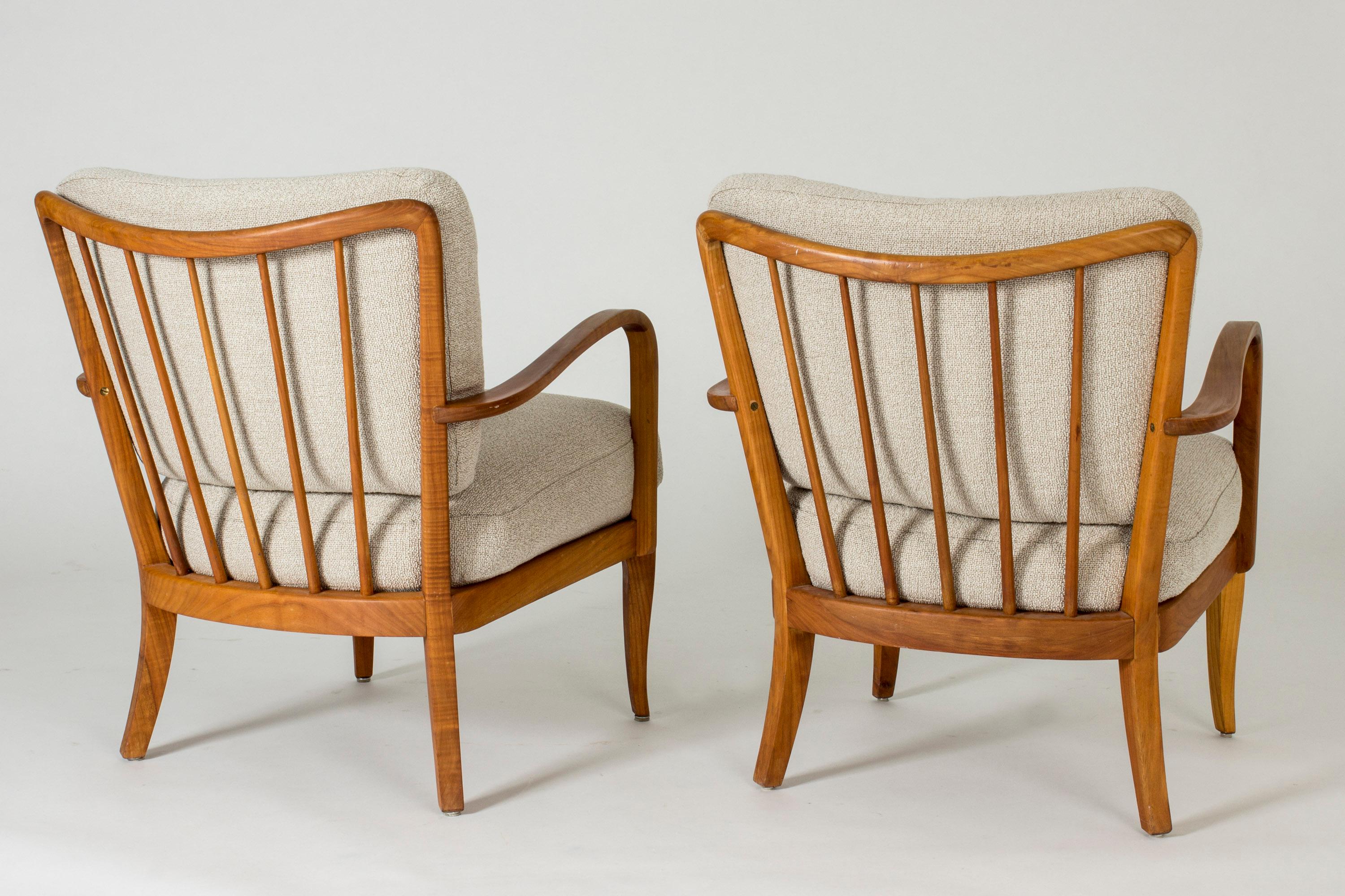 Scandinavian Modern Pair of Elmwood Lounge Chairs by G.A. Berg, Sweden, 1940s