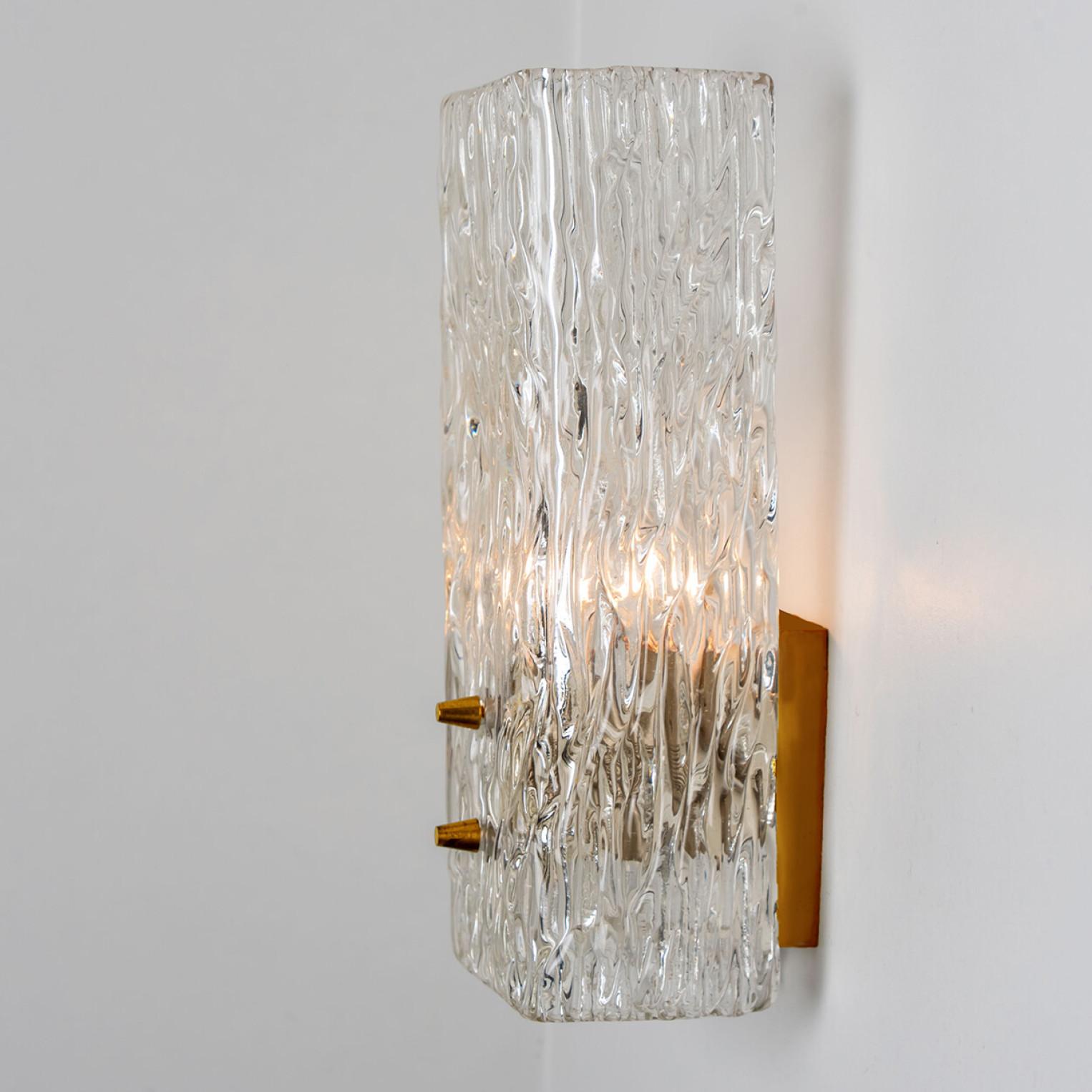 Pair of Elongated Gold Textured Glass Wall Lights by J.T. Kalmar, Austria For Sale 1