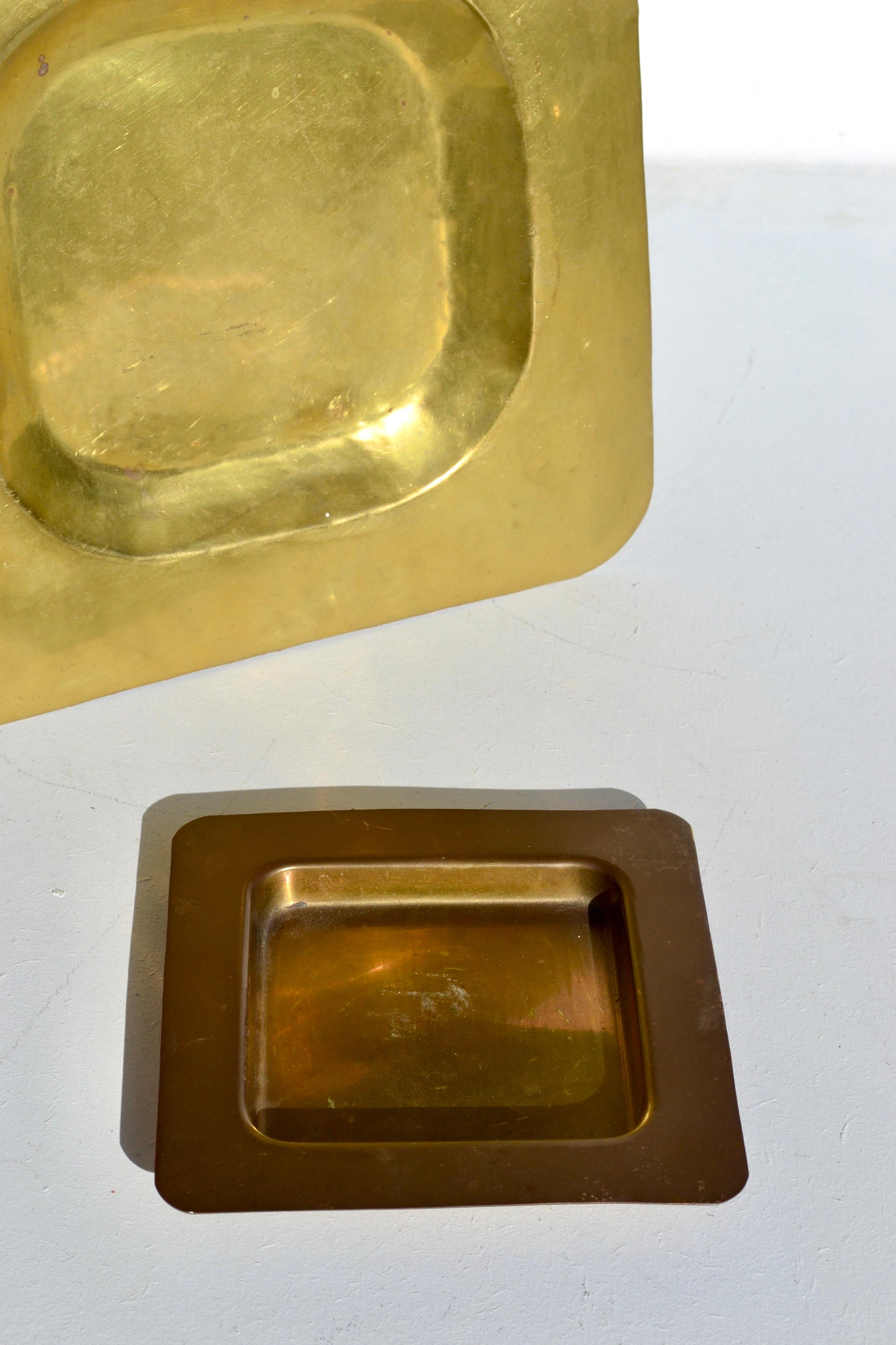 Pair of Embossed Brass Trays — French Dinanderie, 1970s For Sale 2