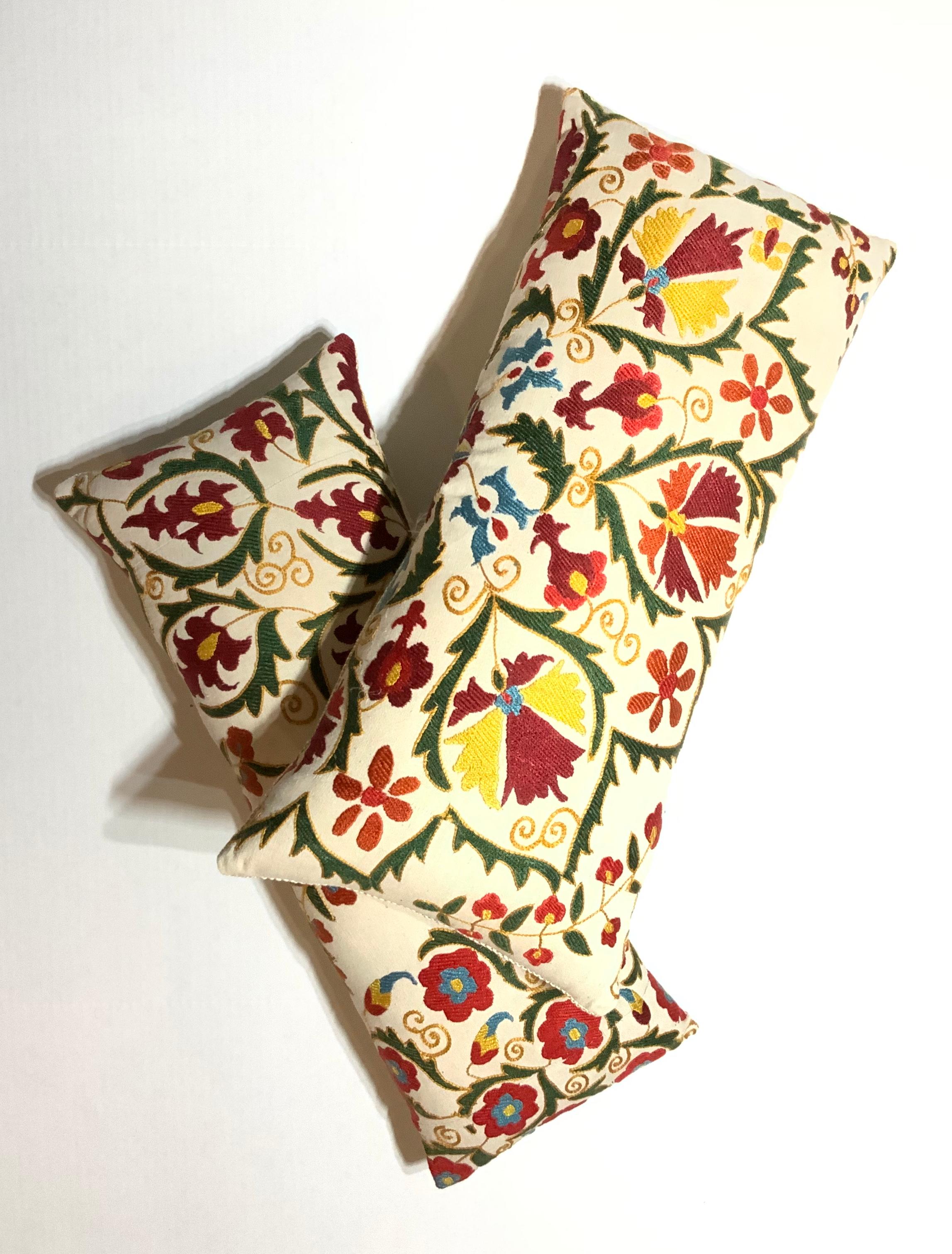 Pair of Embroidery Suzani Pillows 9