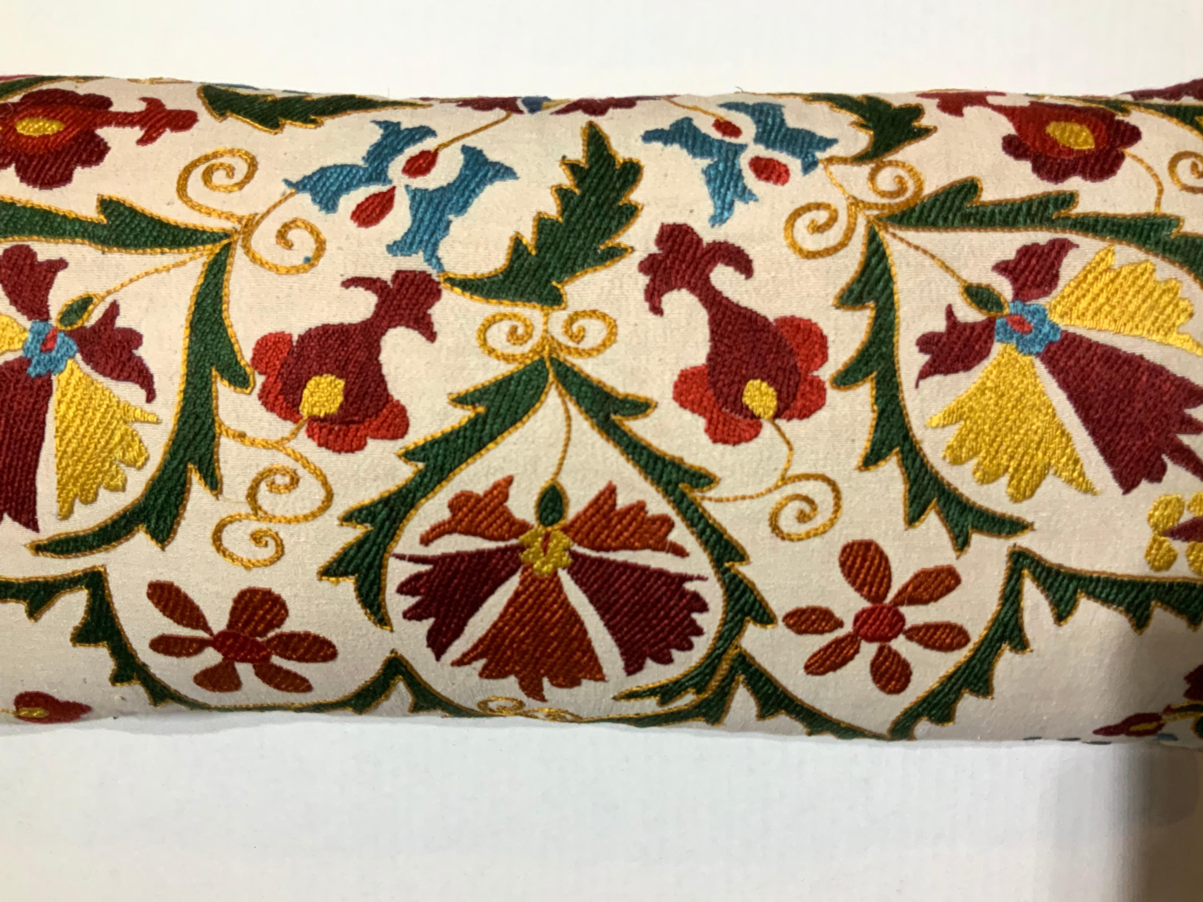 Pair of Embroidery Suzani Pillows 3