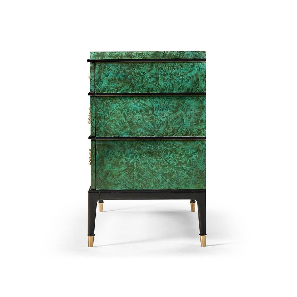 Coppia di comò in legno di radica in stile Art Déco smeraldo in vendita 3