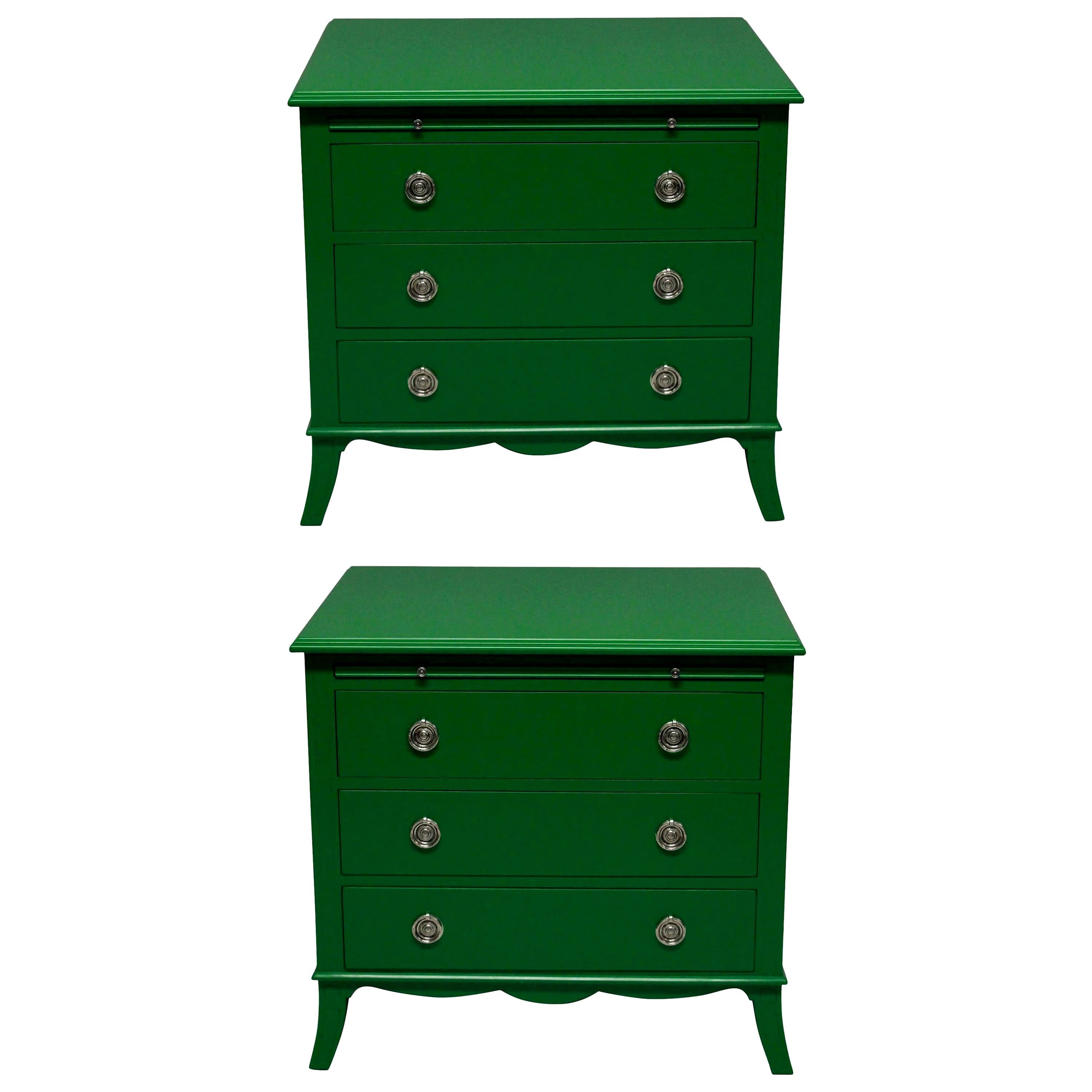 Pair of Emerald Green Lacquered Chests in the Manner of Dorothy Draper