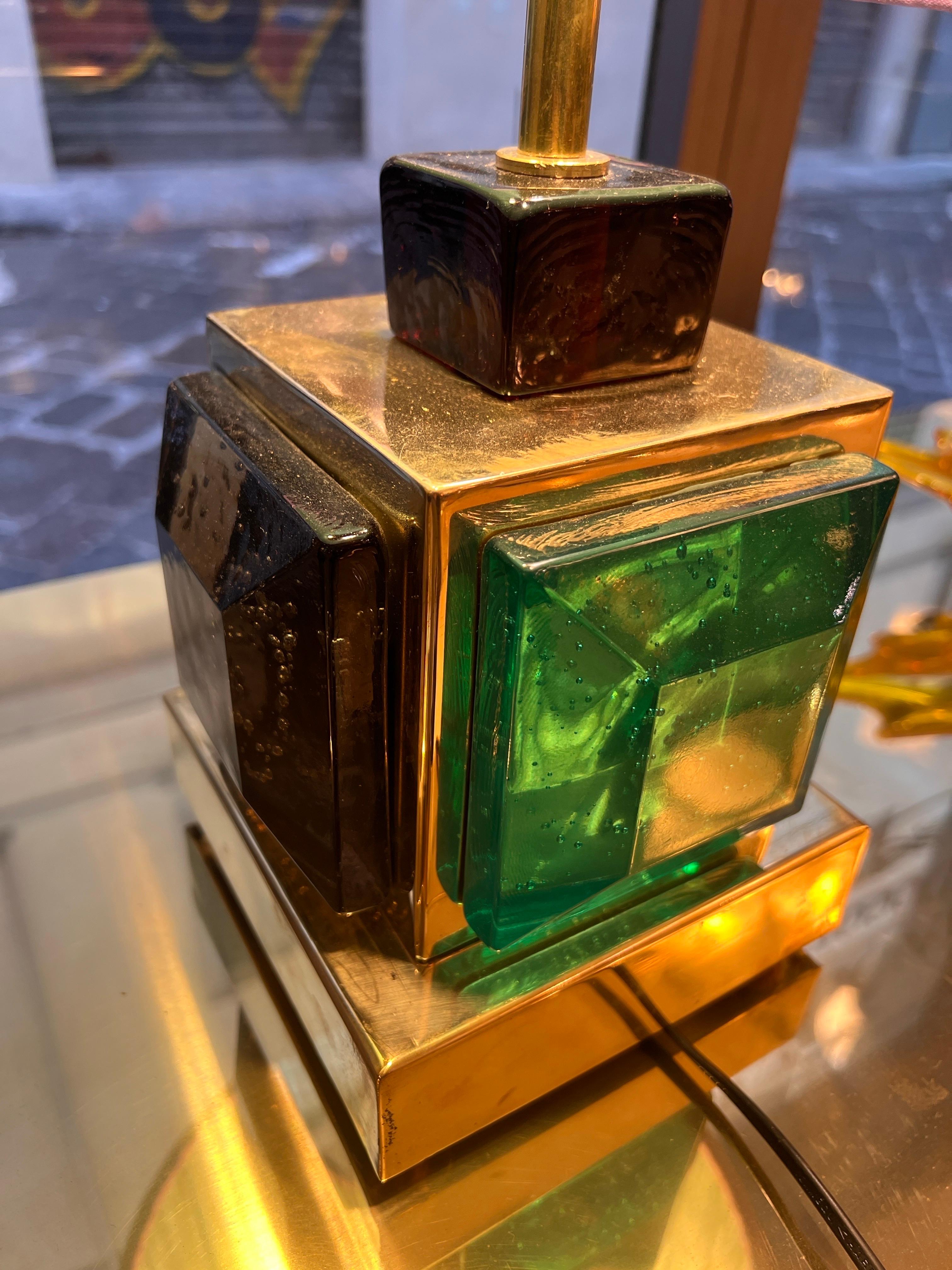 Coppia di lampade da tavolo in vetro di Murano verde smeraldo con i nostri paralumi cuciti a mano 1980 in vendita 2