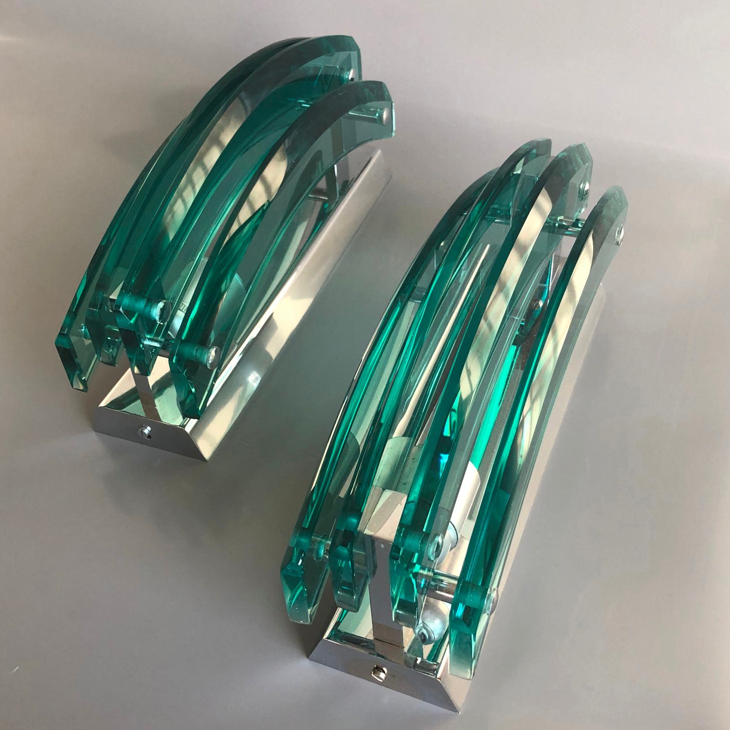 Pair of Emerald Green Murano Glass Wall Lights, Florence Italy 1970s For Sale 6