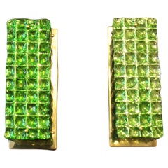 Paire d'appliques en verre de Murano texturé vert émeraude, style Mazzega 
