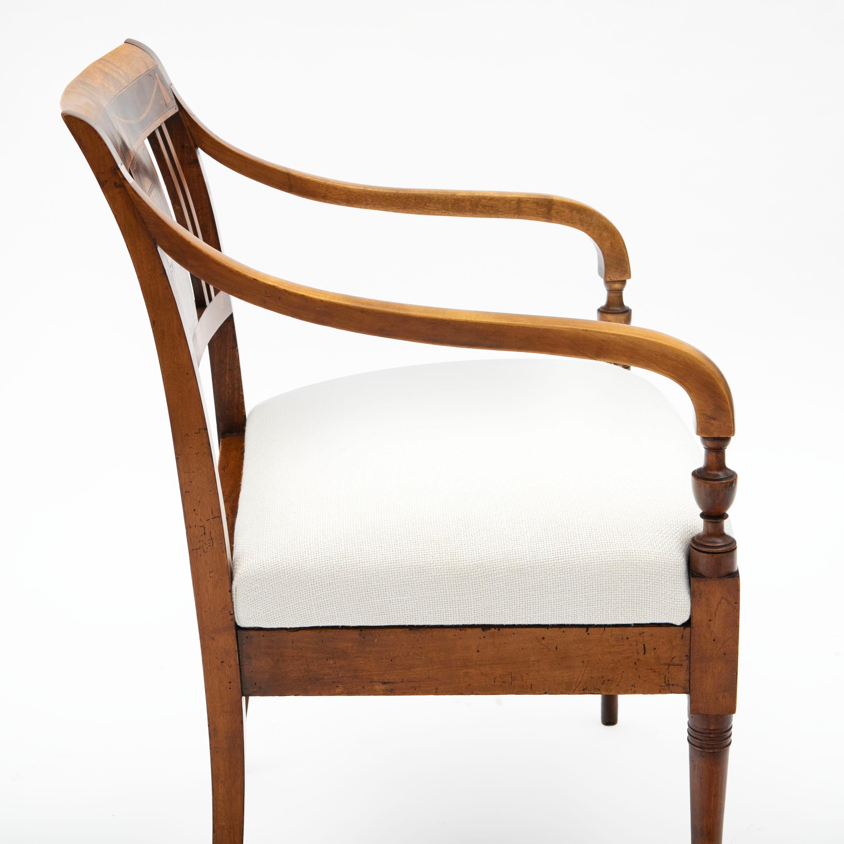 Paire de fauteuils Empire en bouleau et acajou avec incrustations et tapisserie en lin ivoire en vente 5