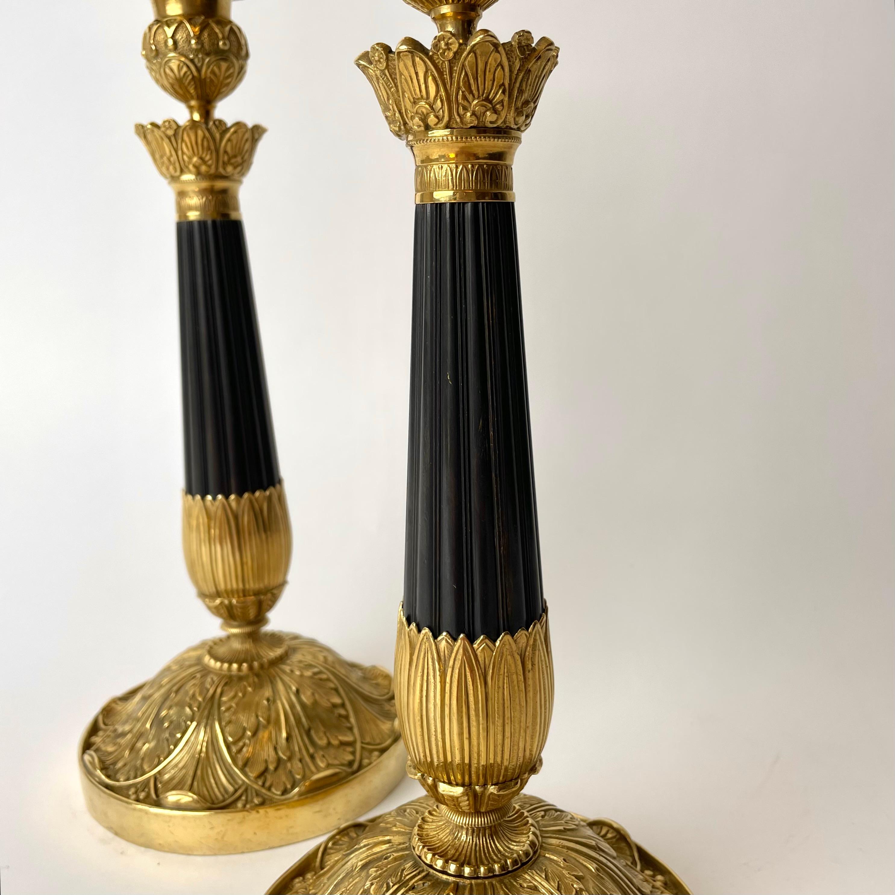 Pair of Empire Candlesticks, Gilded and Patinated Bronze, Early 19th Century In Good Condition For Sale In Knivsta, SE