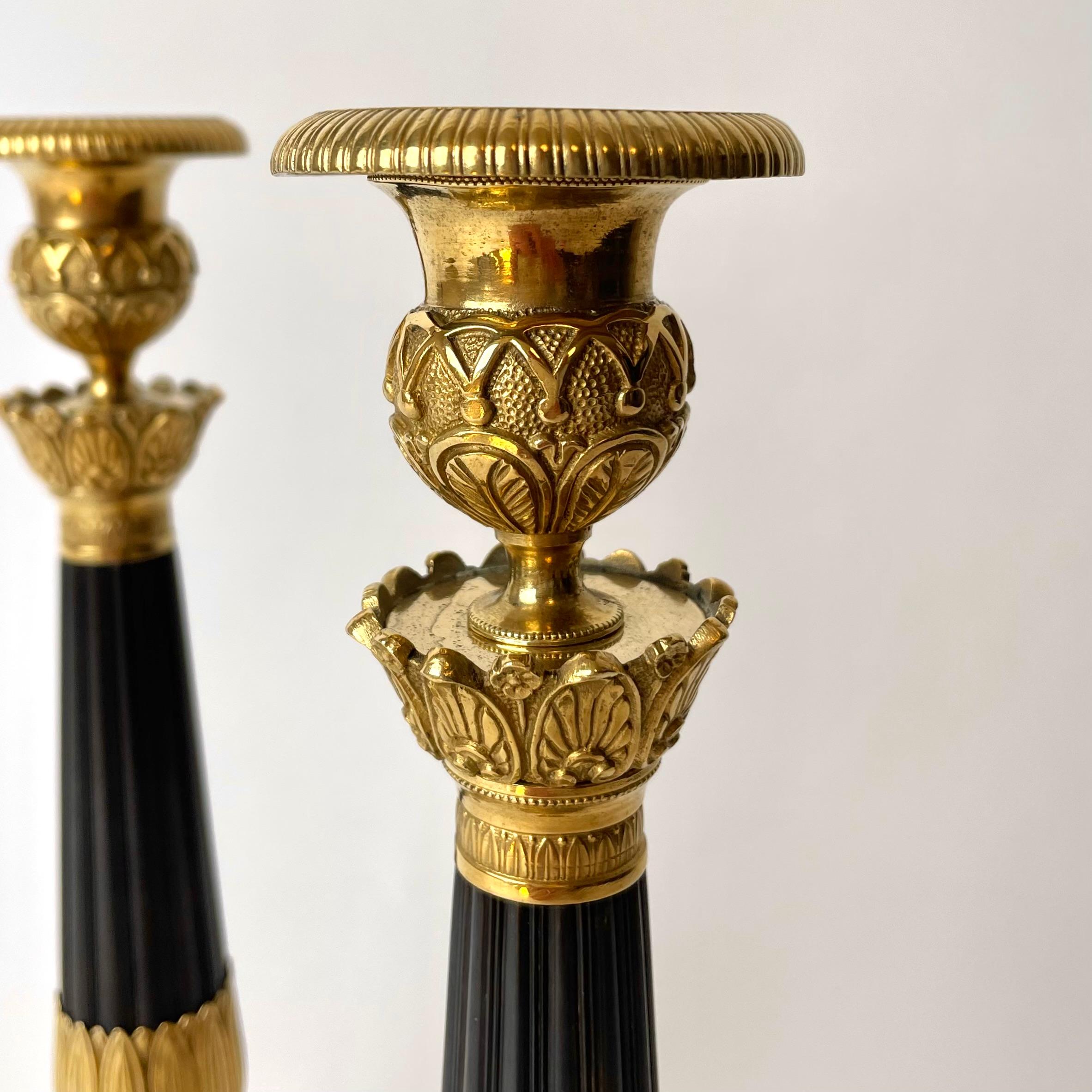Pair of Empire Candlesticks, Gilded and Patinated Bronze, Early 19th Century For Sale 1