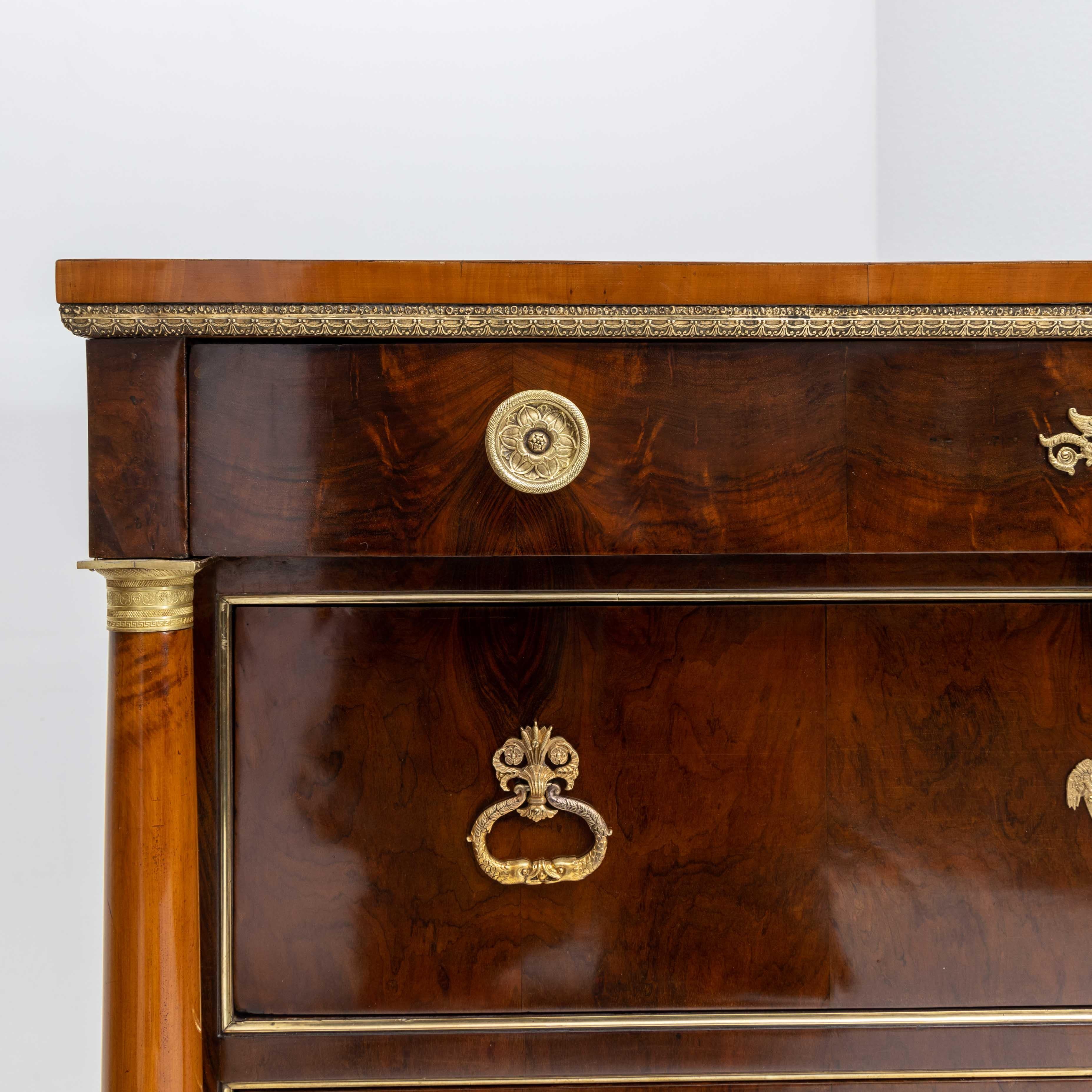 Pair of Empire Chests of Drawers with Fire-Gilt Fittings, Italy Early 19th Cent. 4