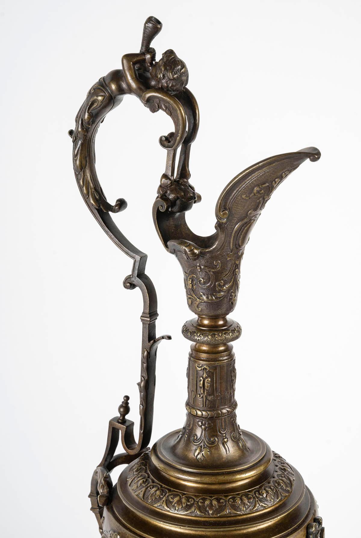 French Pair of Empire Style Bronze Ewers, Late 19th or Early 20th Century. For Sale