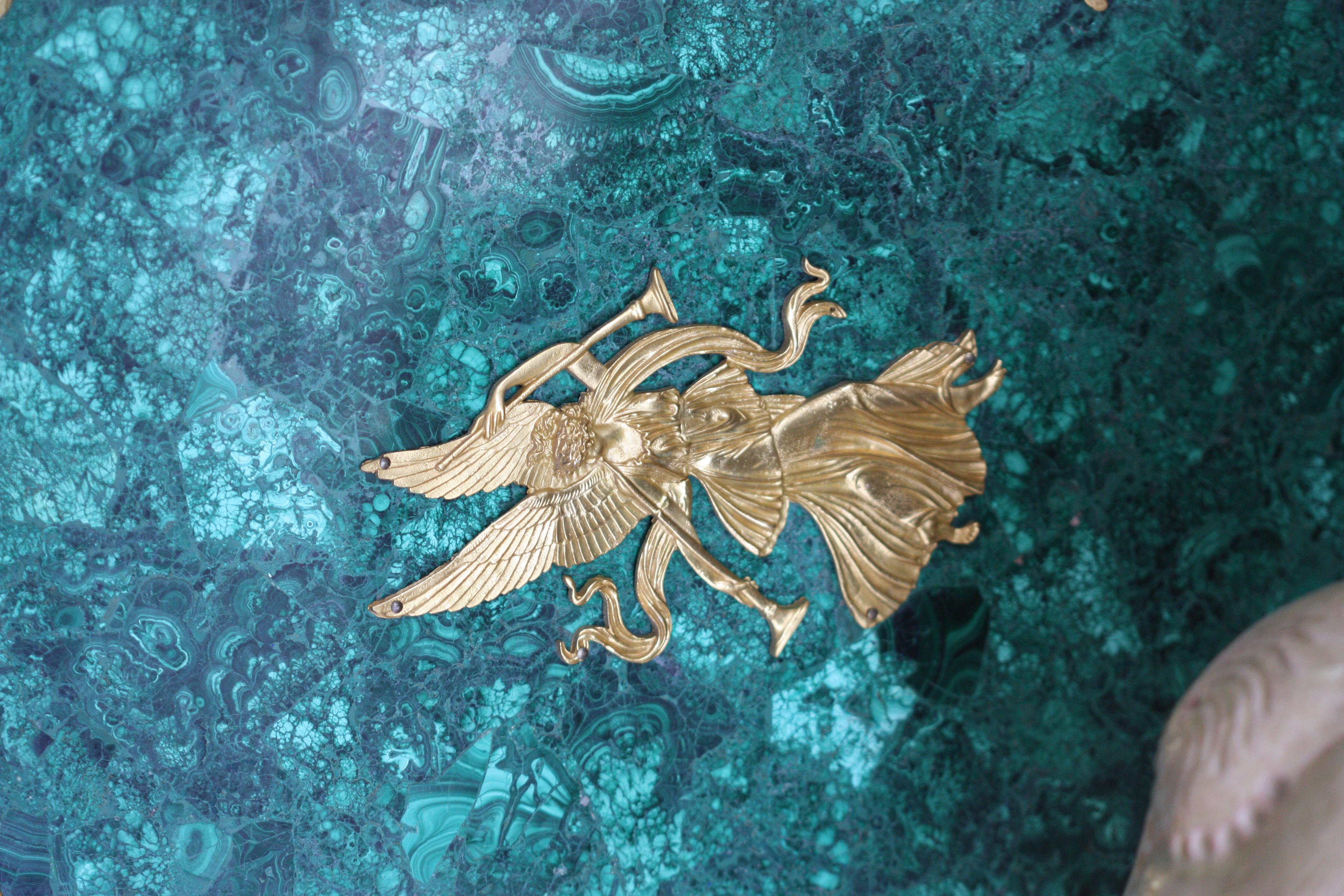 Coppia di obelischi in malachite montati su bronzo in stile Impero in vendita 1