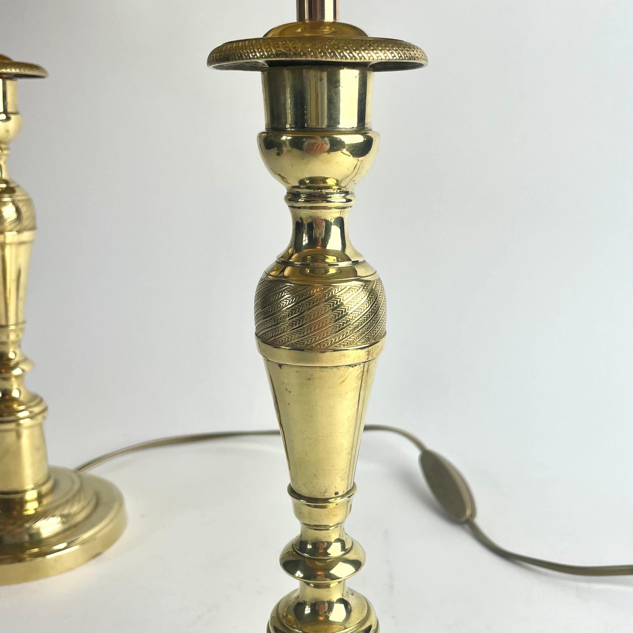 Paire de lampes de table en bronze de style Empire, France, début du 19e siècle en vente 4