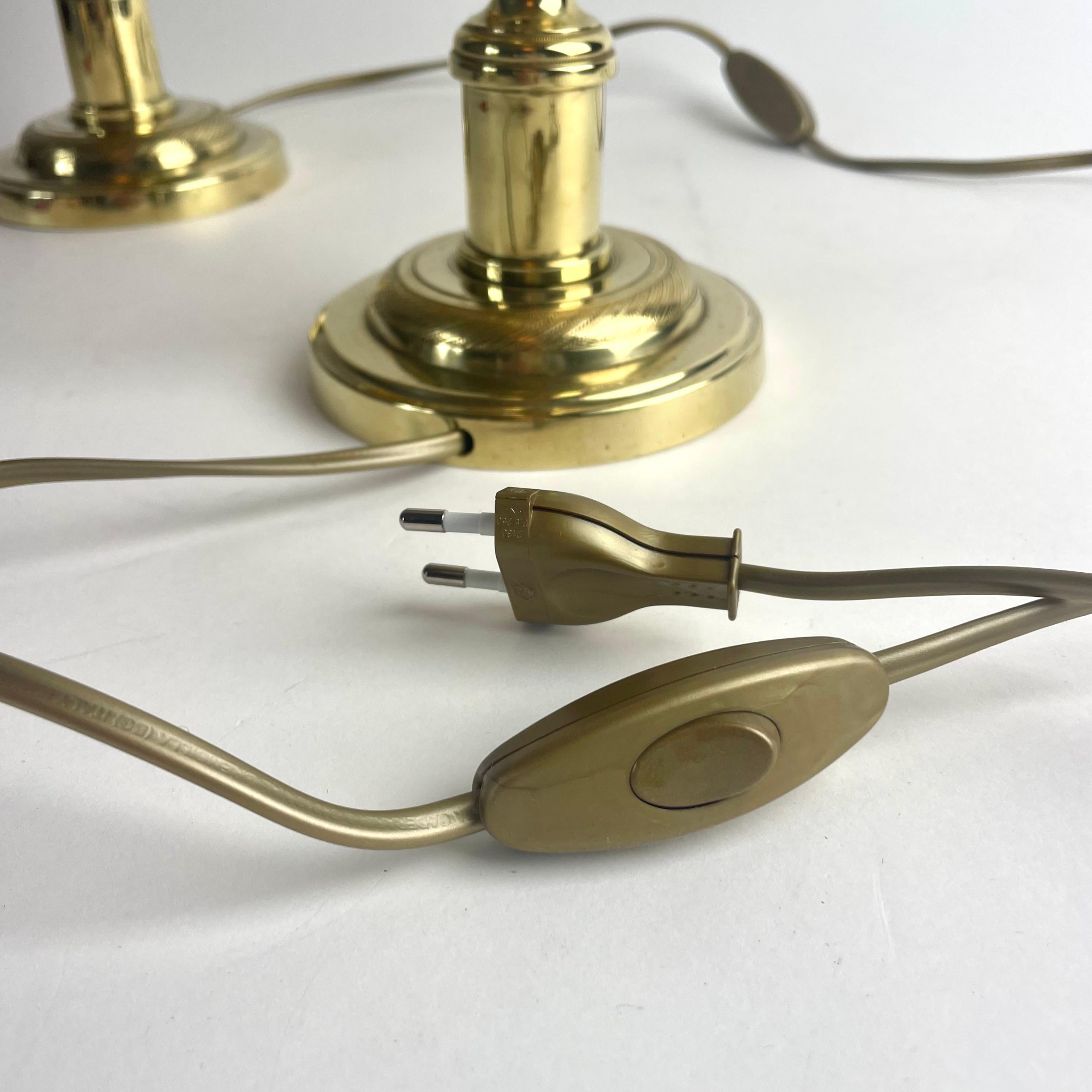 Paire de lampes de table en bronze de style Empire, France, début du 19e siècle en vente 7