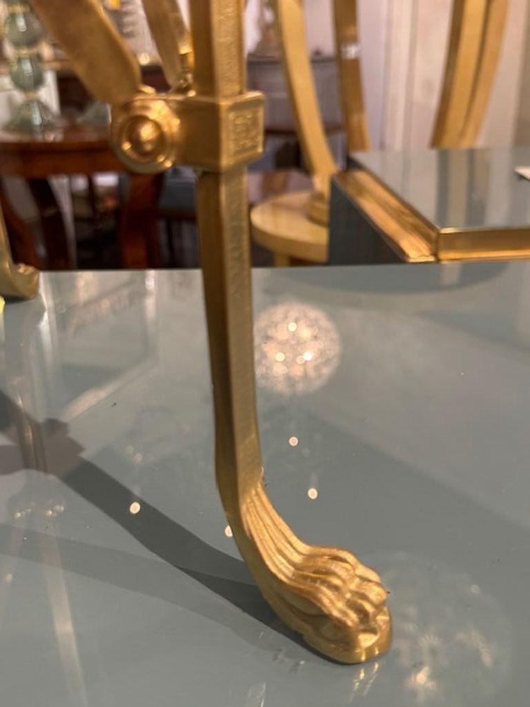 Bronzo Coppia di gueridoni in stile Impero in bronzo dorato e marmo in vendita