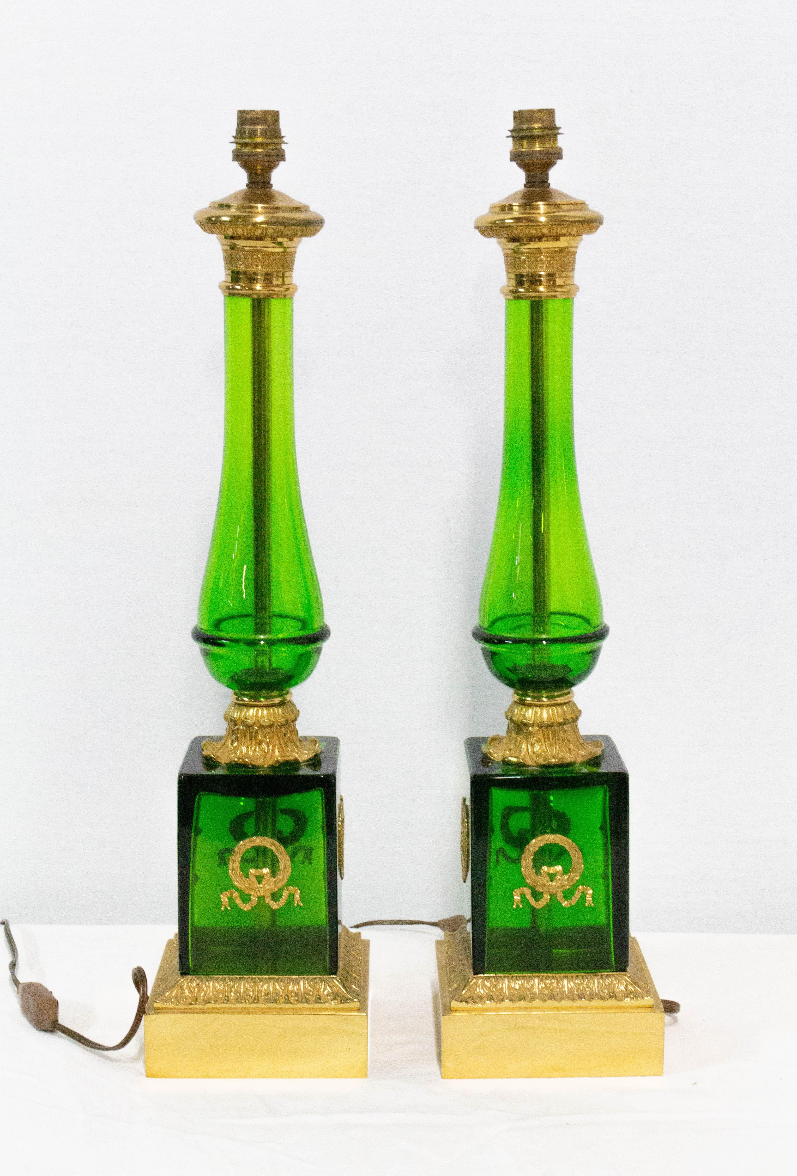 Paire de lampes de table de style Empire en verre et laiton, France, milieu du siècle dernier Bon état - En vente à Labrit, Landes